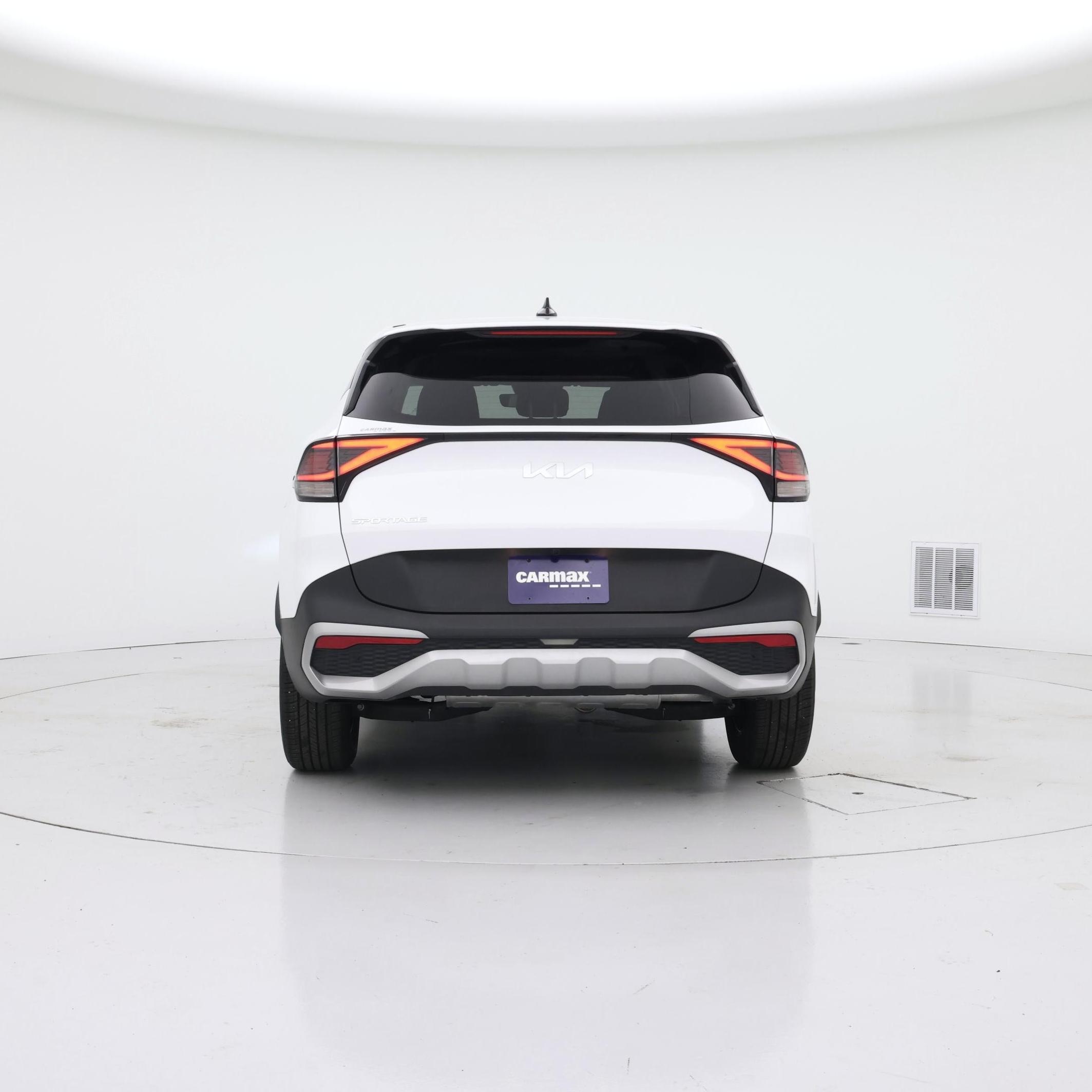 Thumbnail: 2023 Kia Sportage - 6