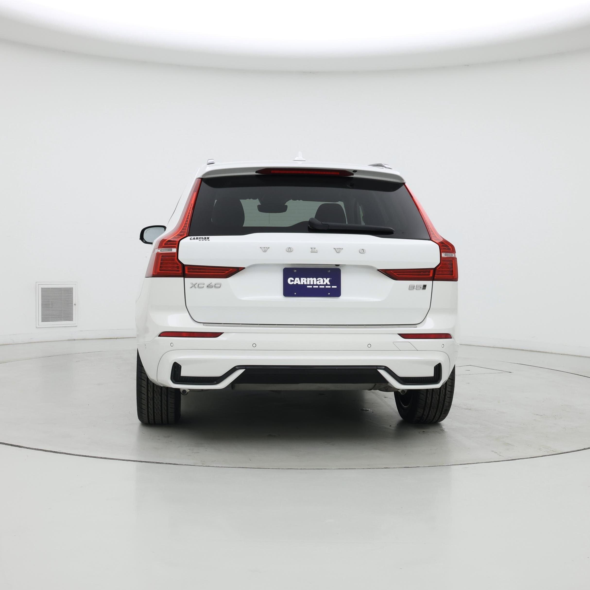 Thumbnail: 2023 Volvo XC60 - 6