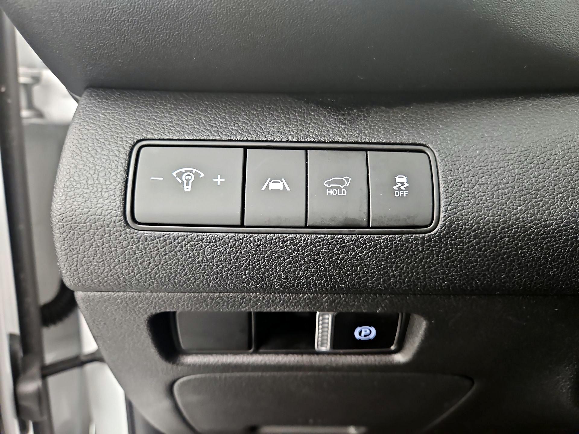 Thumbnail: 2023 Hyundai Santa Fe - 13