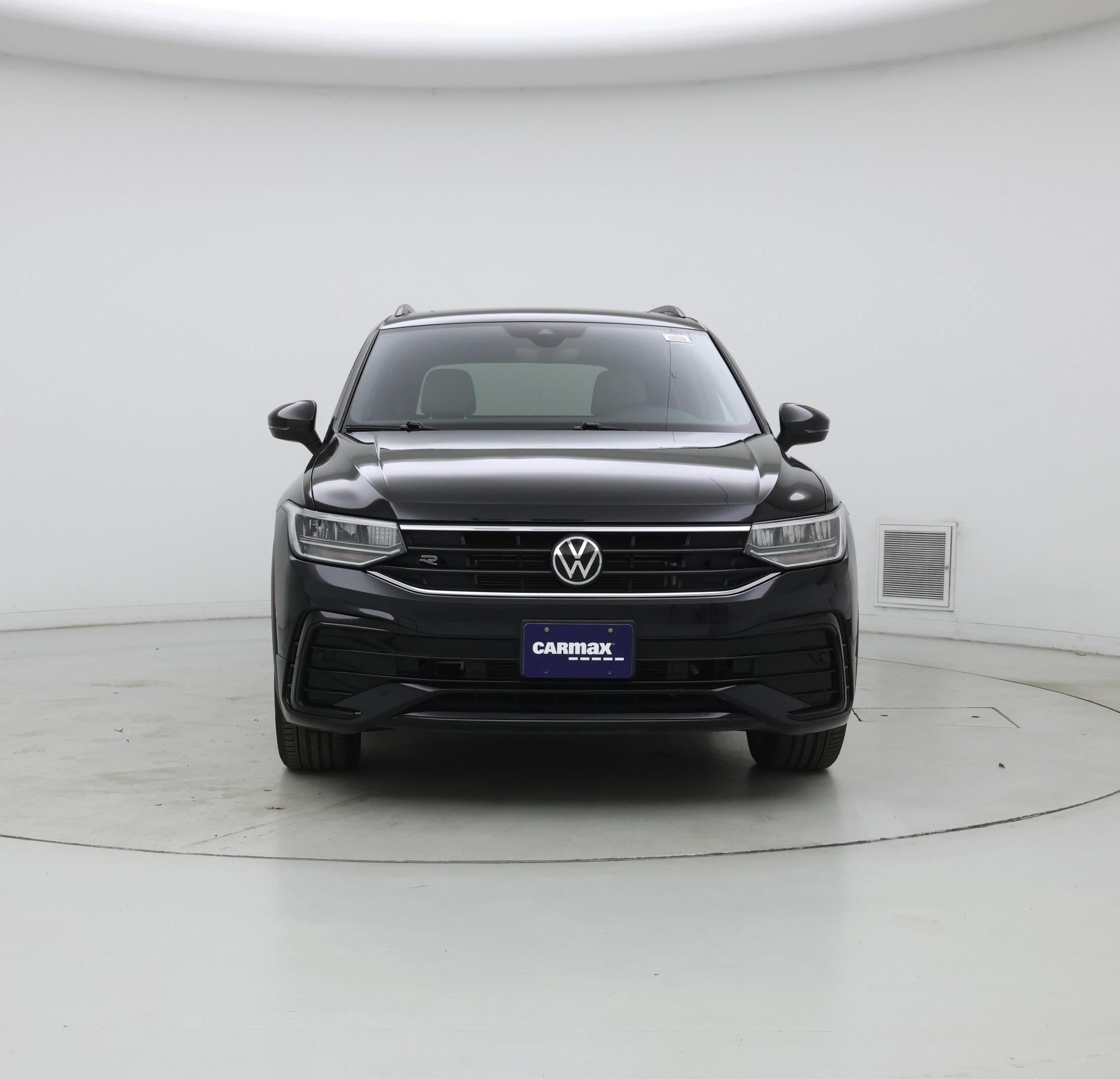Thumbnail: 2023 Volkswagen Tiguan - 5