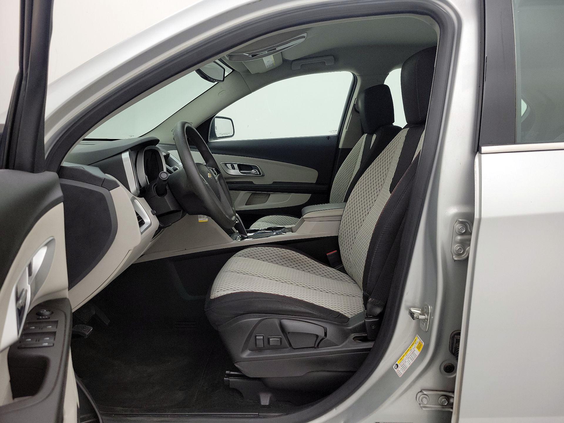 Thumbnail: 2015 Chevrolet Equinox - 11