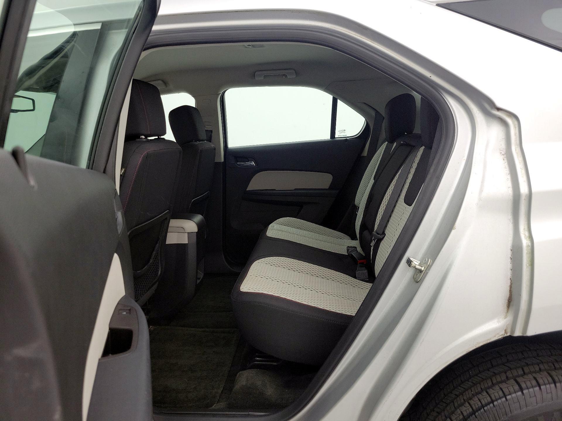 Thumbnail: 2015 Chevrolet Equinox - 18