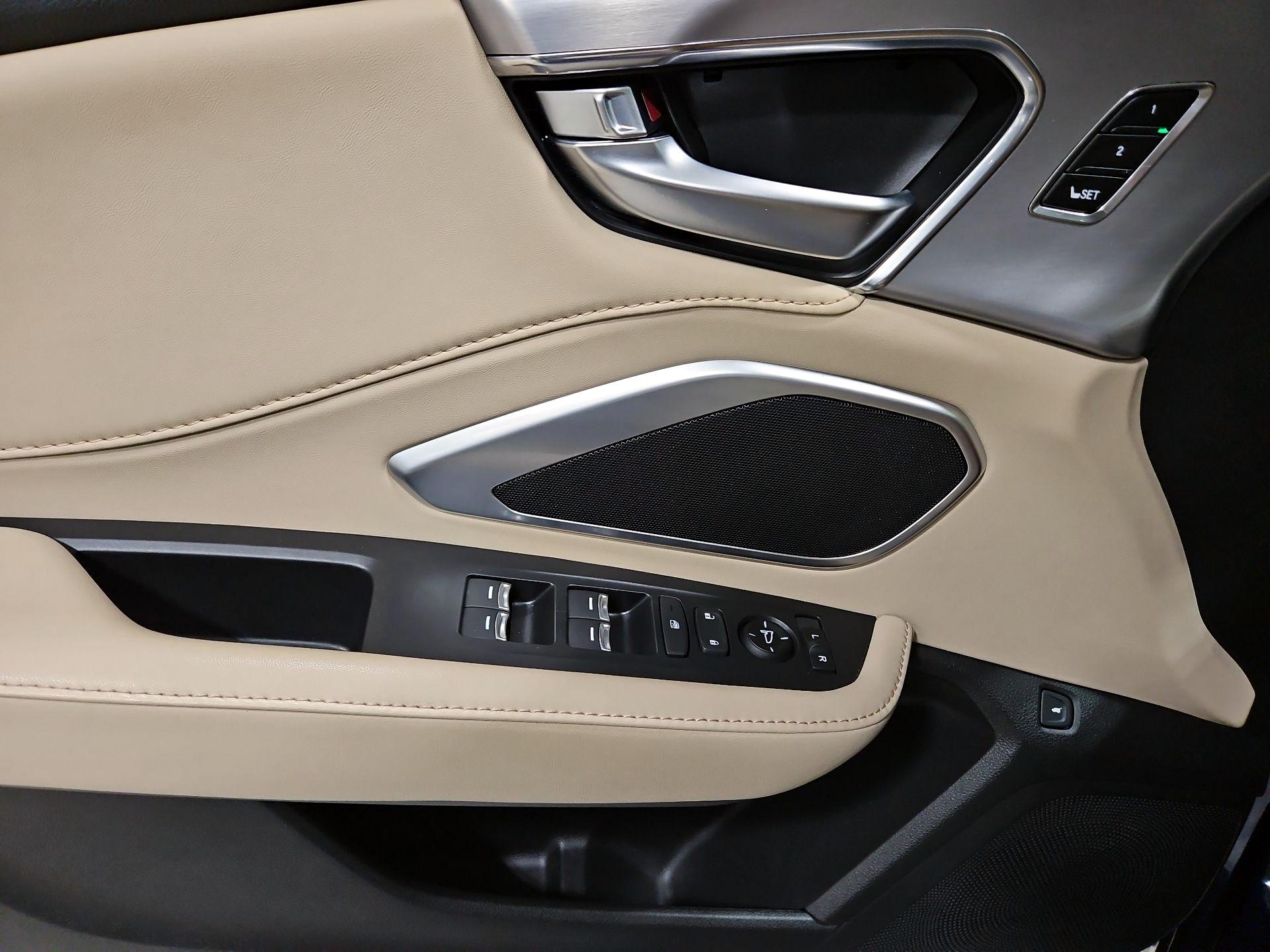 Thumbnail: 2024 Acura RDX - 12