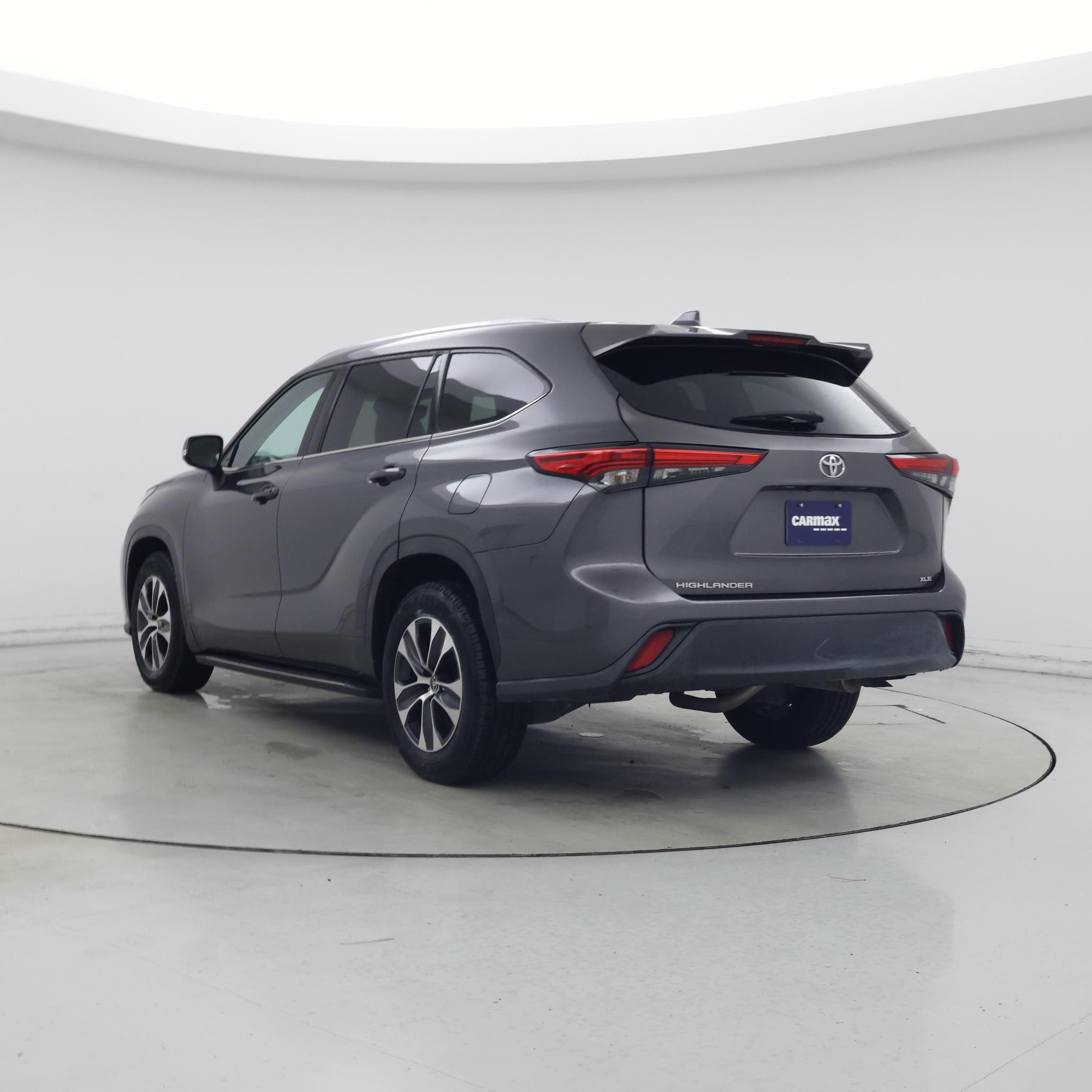 Thumbnail: 2021 Toyota Highlander - 2