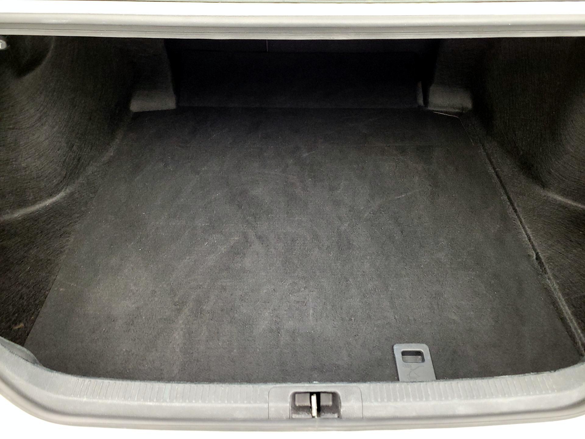 Thumbnail: 2023 Toyota Camry - 20