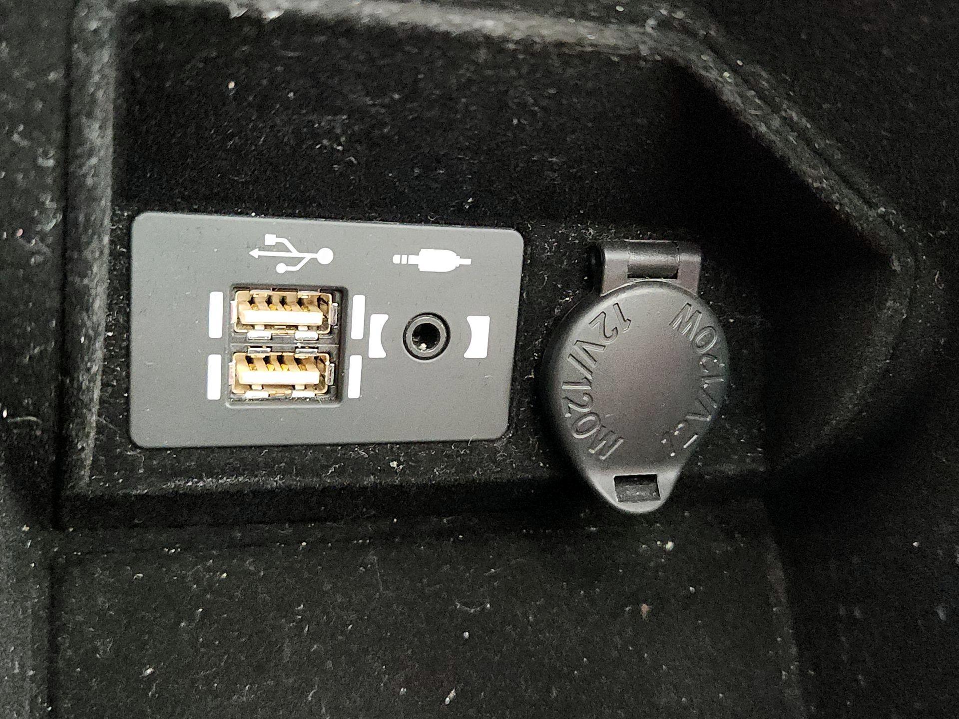 Thumbnail: 2023 Lexus IS - 19