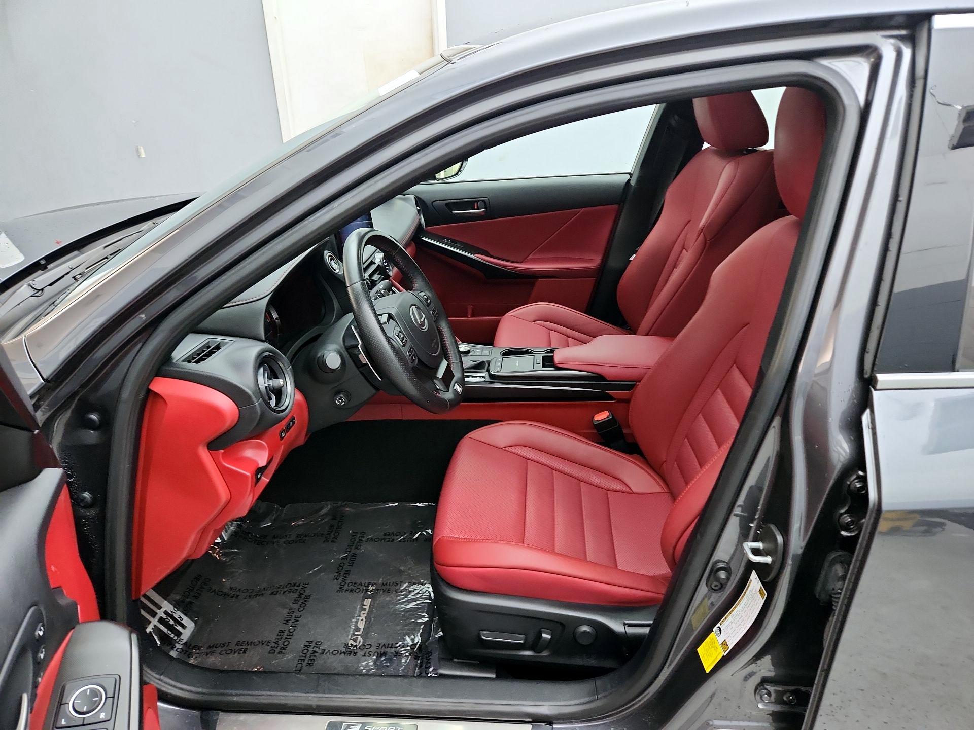 Thumbnail: 2024 Lexus IS - 11