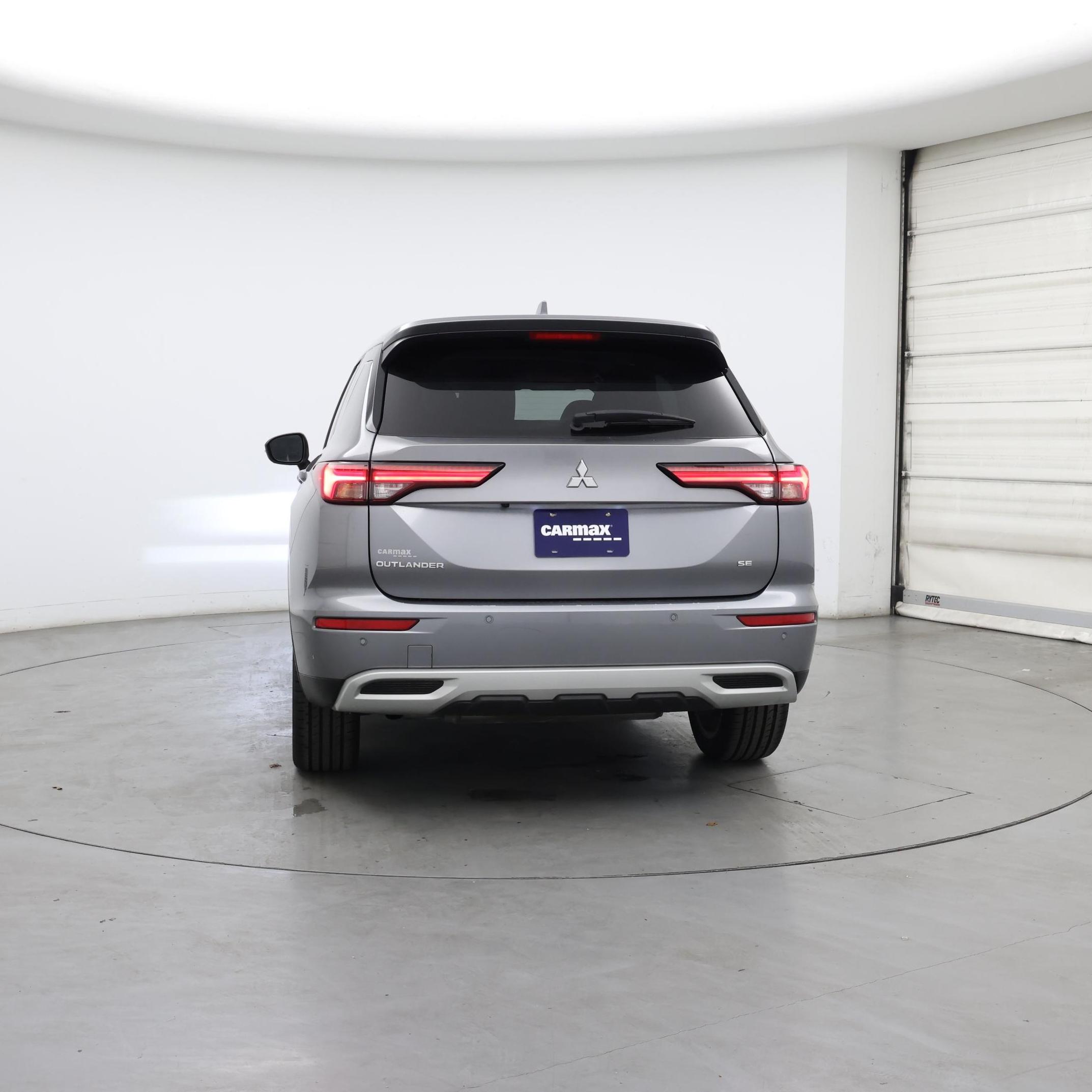 Thumbnail: 2022 Mitsubishi Outlander - 6