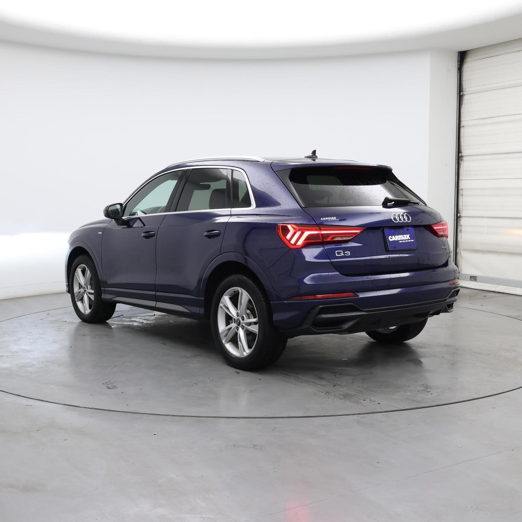 Thumbnail: 2022 Audi Q3 - 2