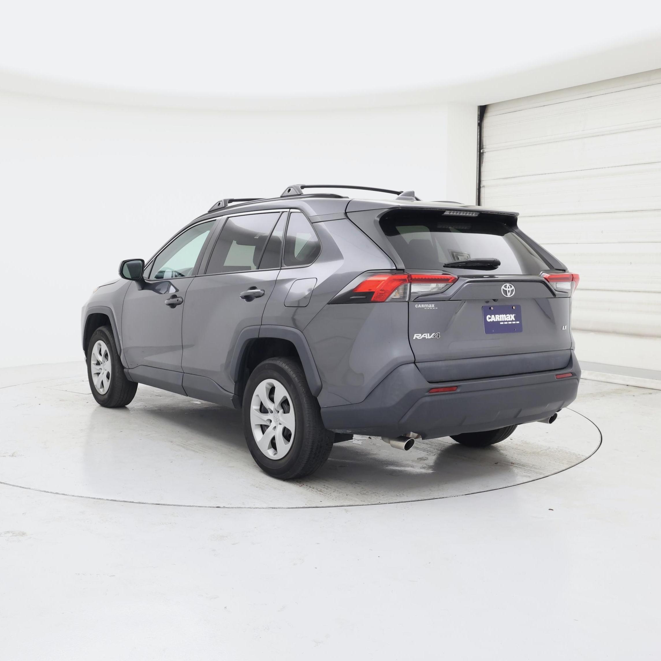 Thumbnail: 2021 Toyota RAV4 - 2