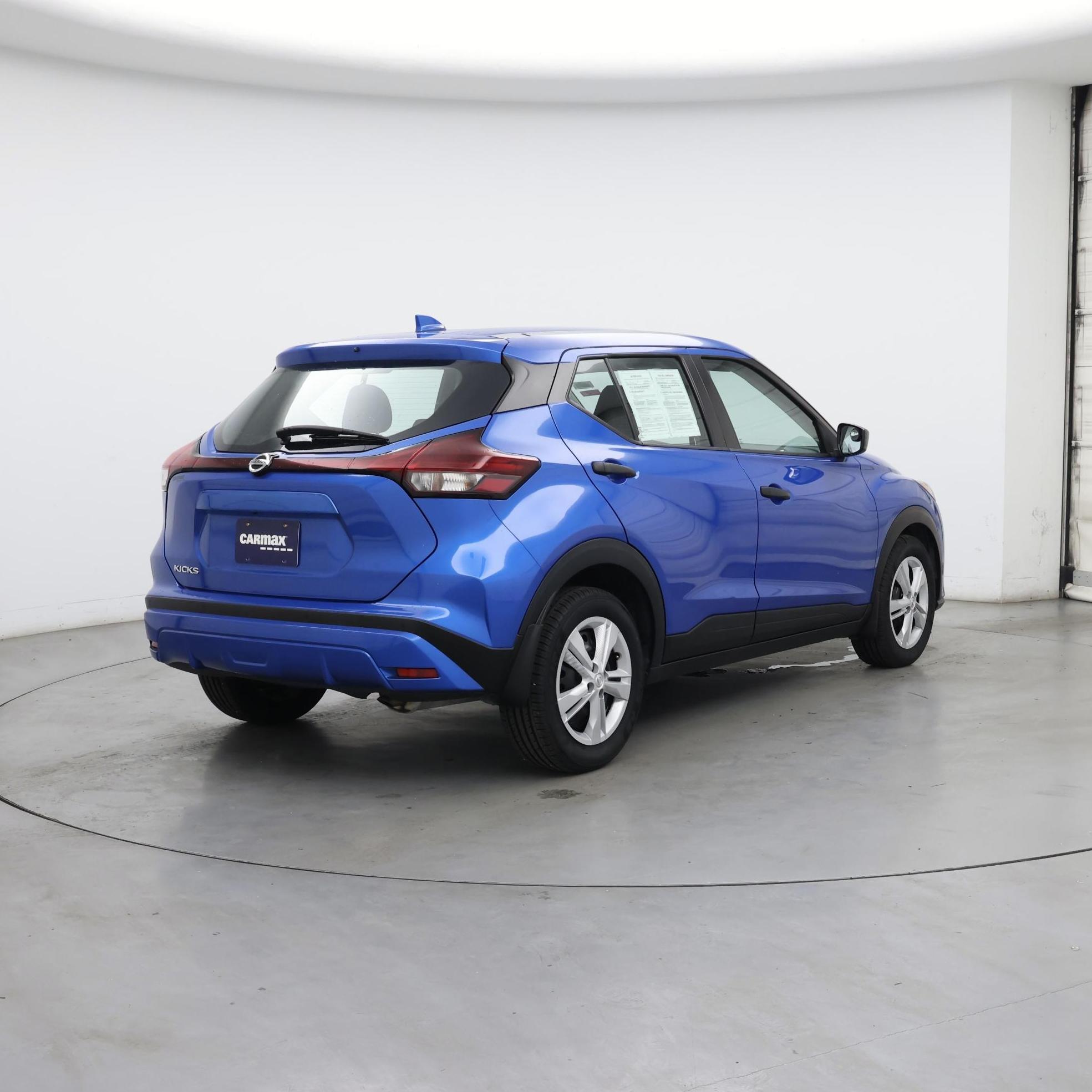 Thumbnail: 2021 Nissan Kicks - 8