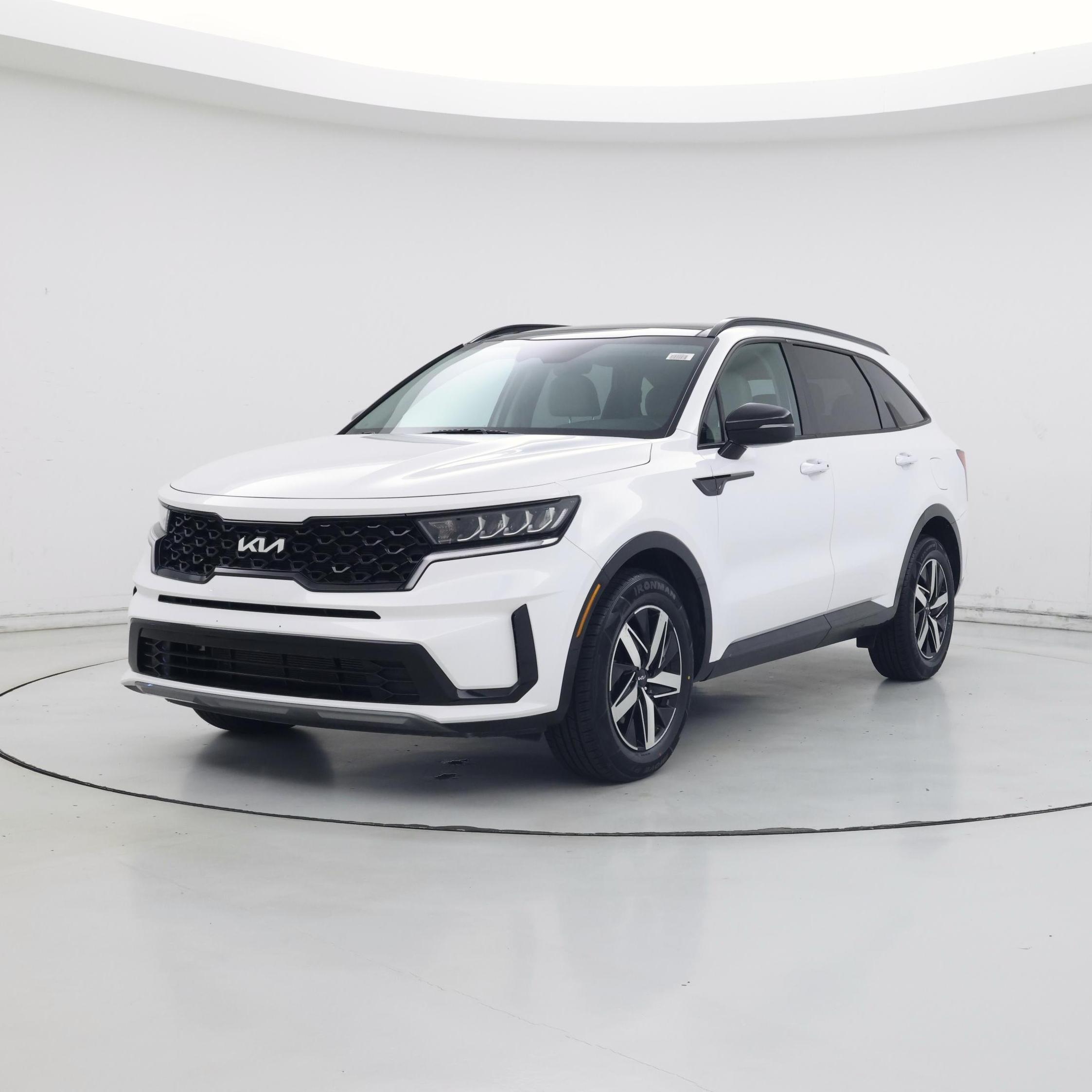 Thumbnail: 2022 Kia Sorento - 4