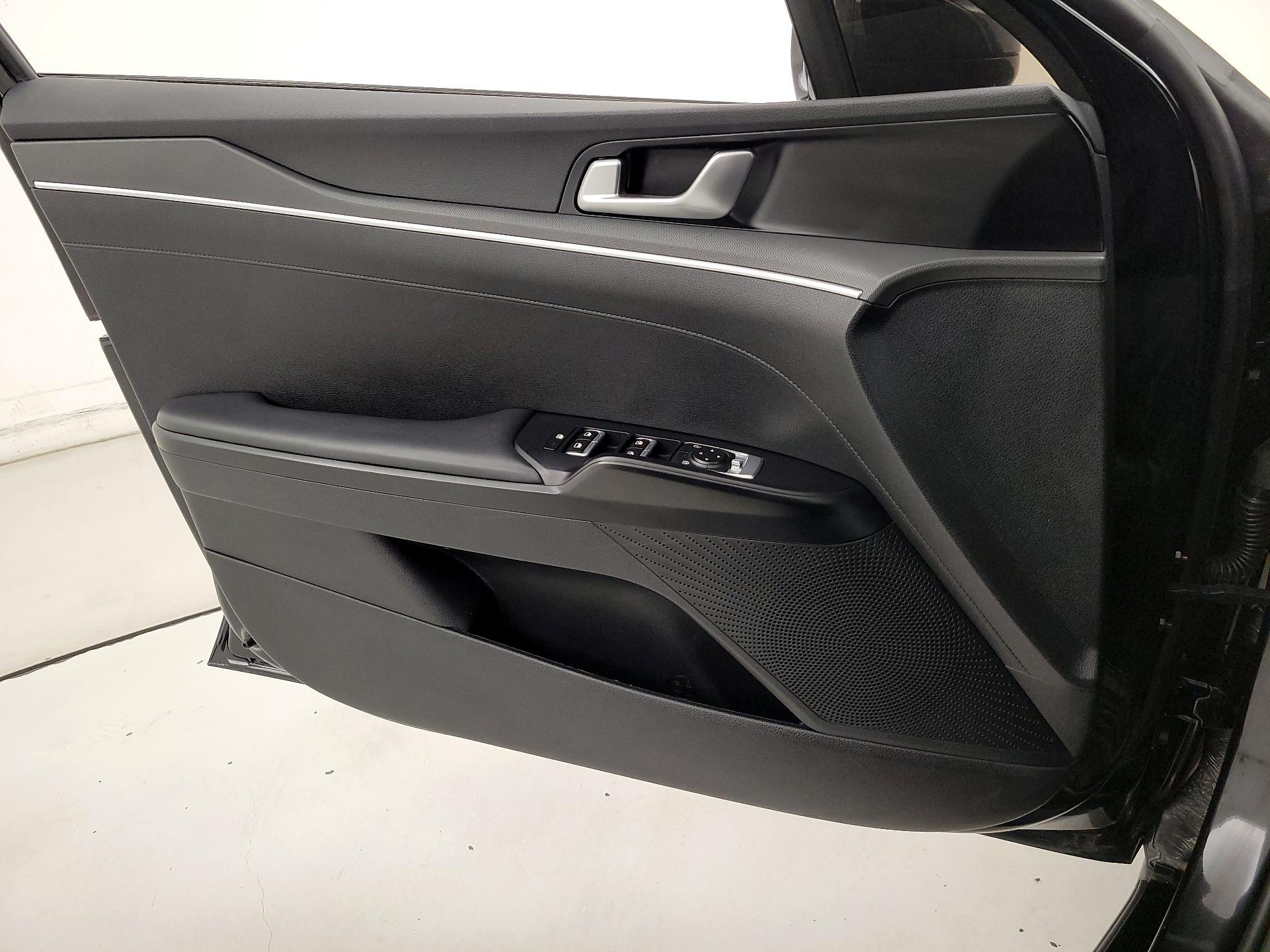 Thumbnail: 2022 Kia K5 - 12