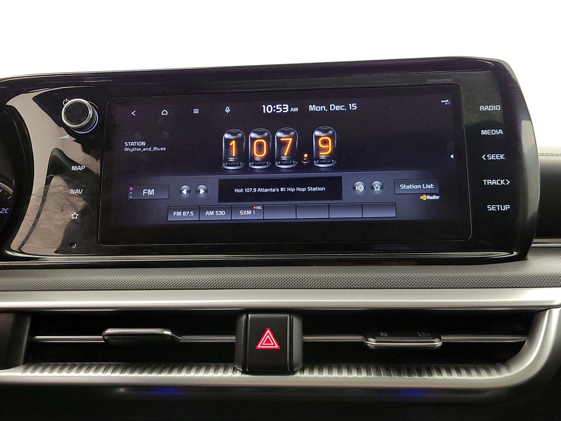 Thumbnail: 2022 Kia K5 - 16