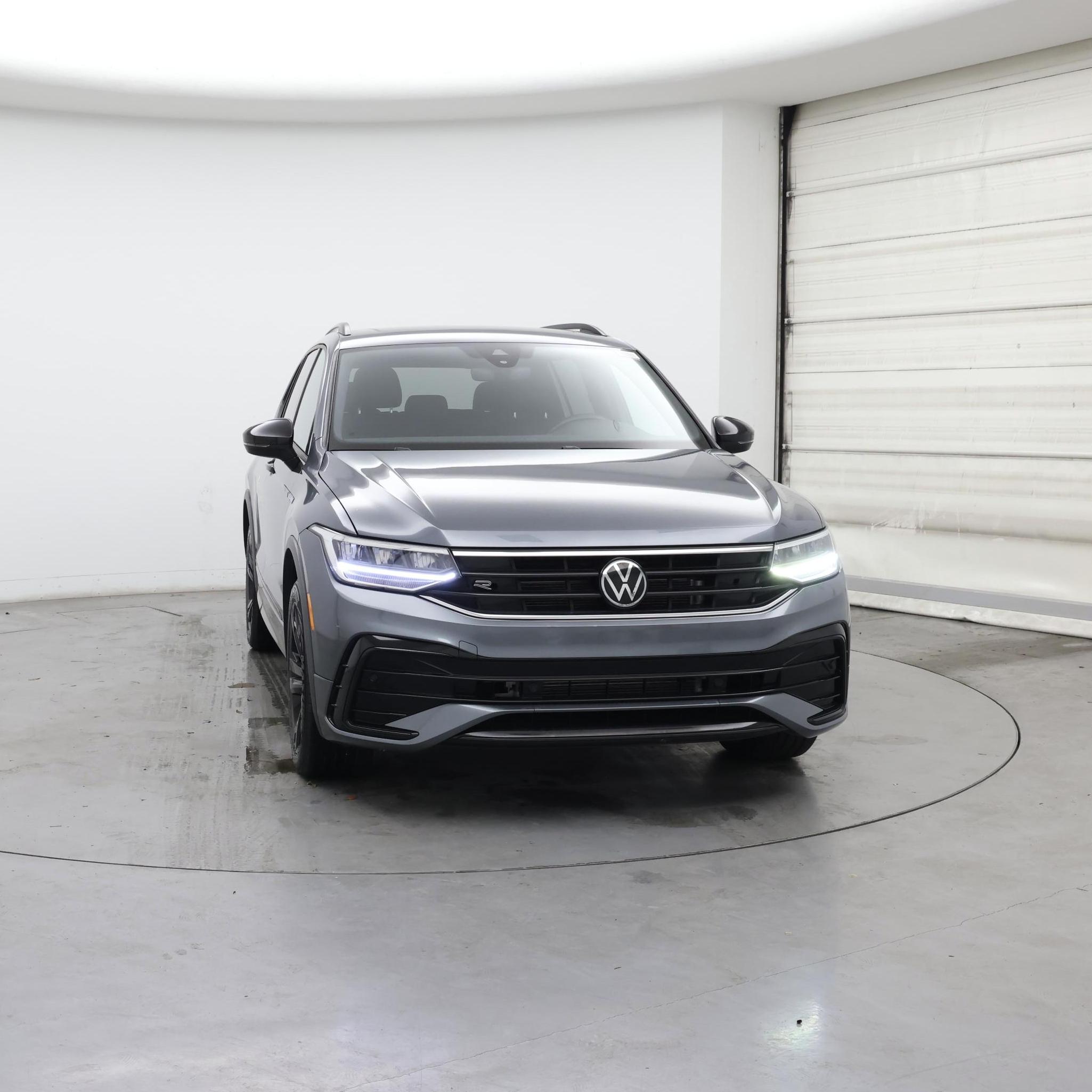 Thumbnail: 2023 Volkswagen Tiguan - 5