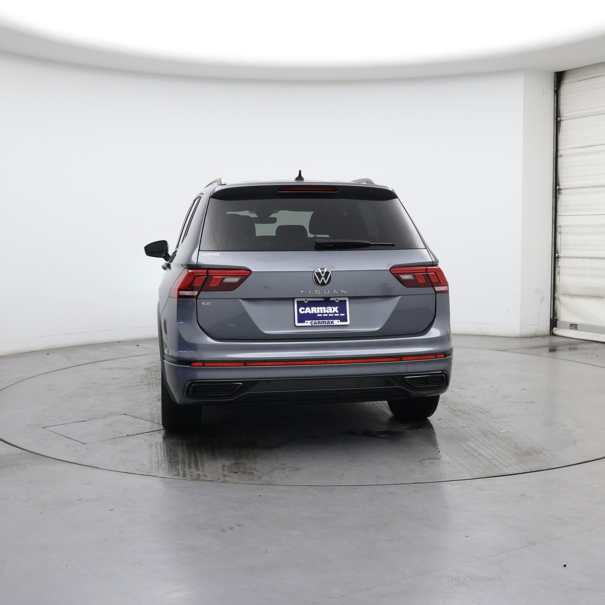 Thumbnail: 2023 Volkswagen Tiguan - 6