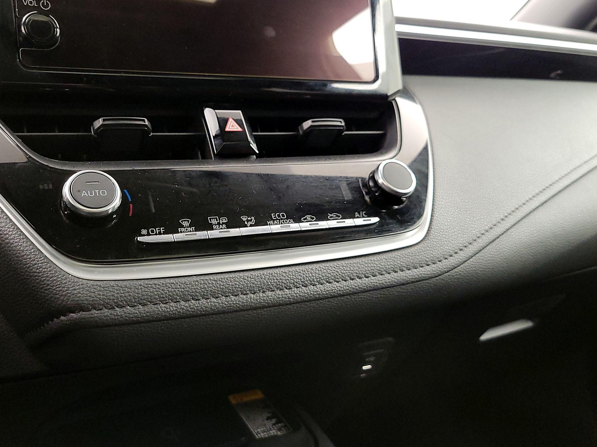 Thumbnail: 2024 Toyota Corolla - 16