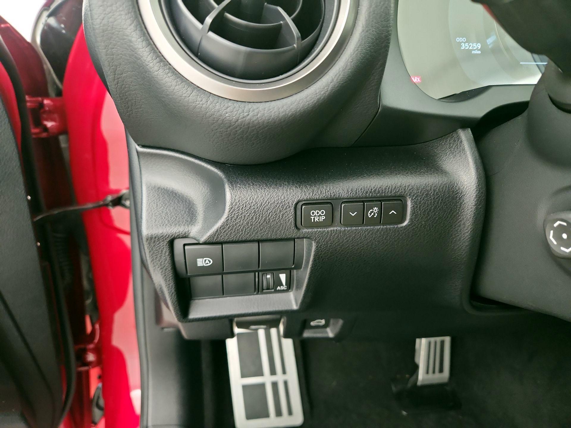 Thumbnail: 2022 Lexus IS - 13