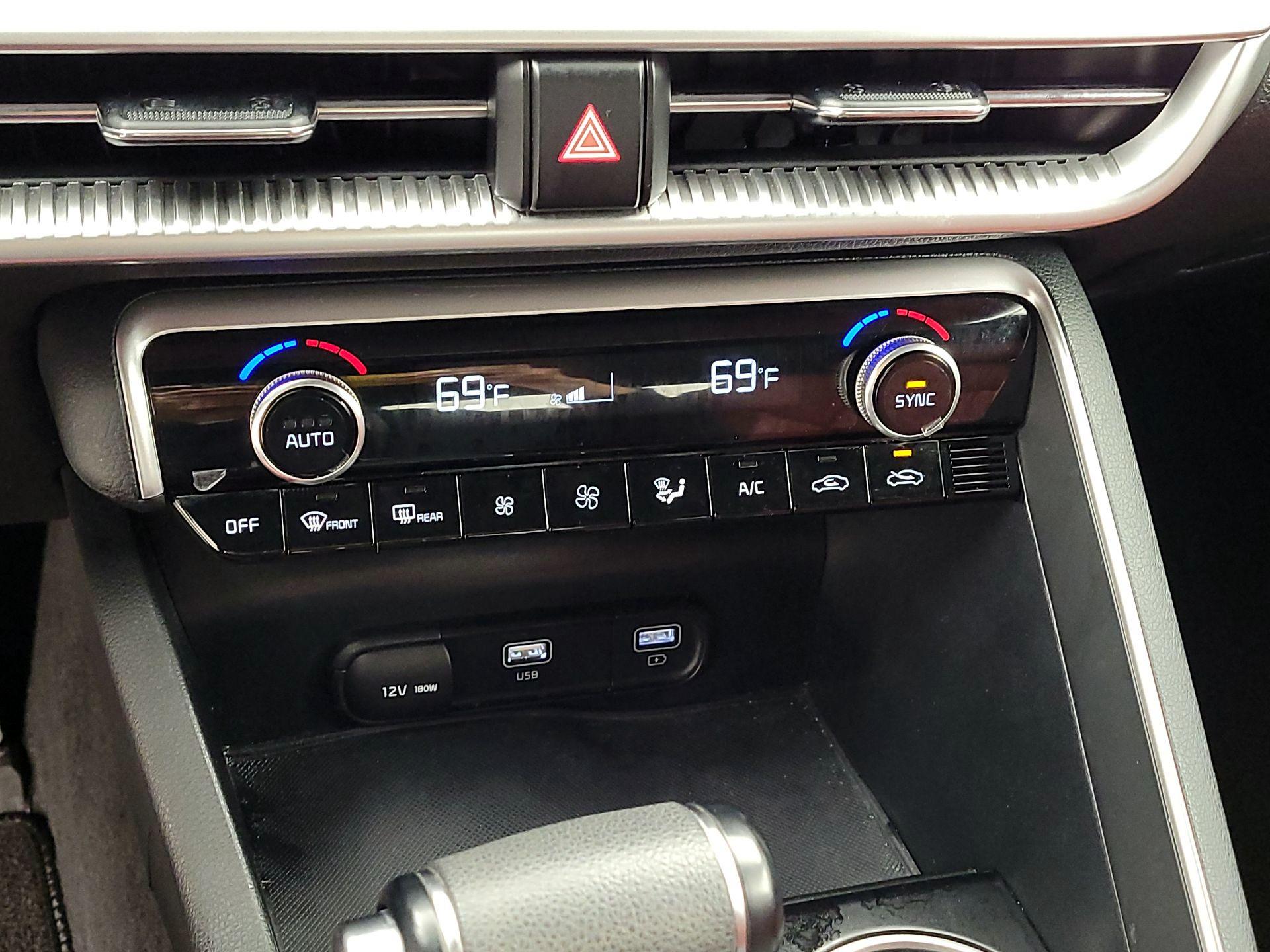 Thumbnail: 2023 Kia K5 - 16