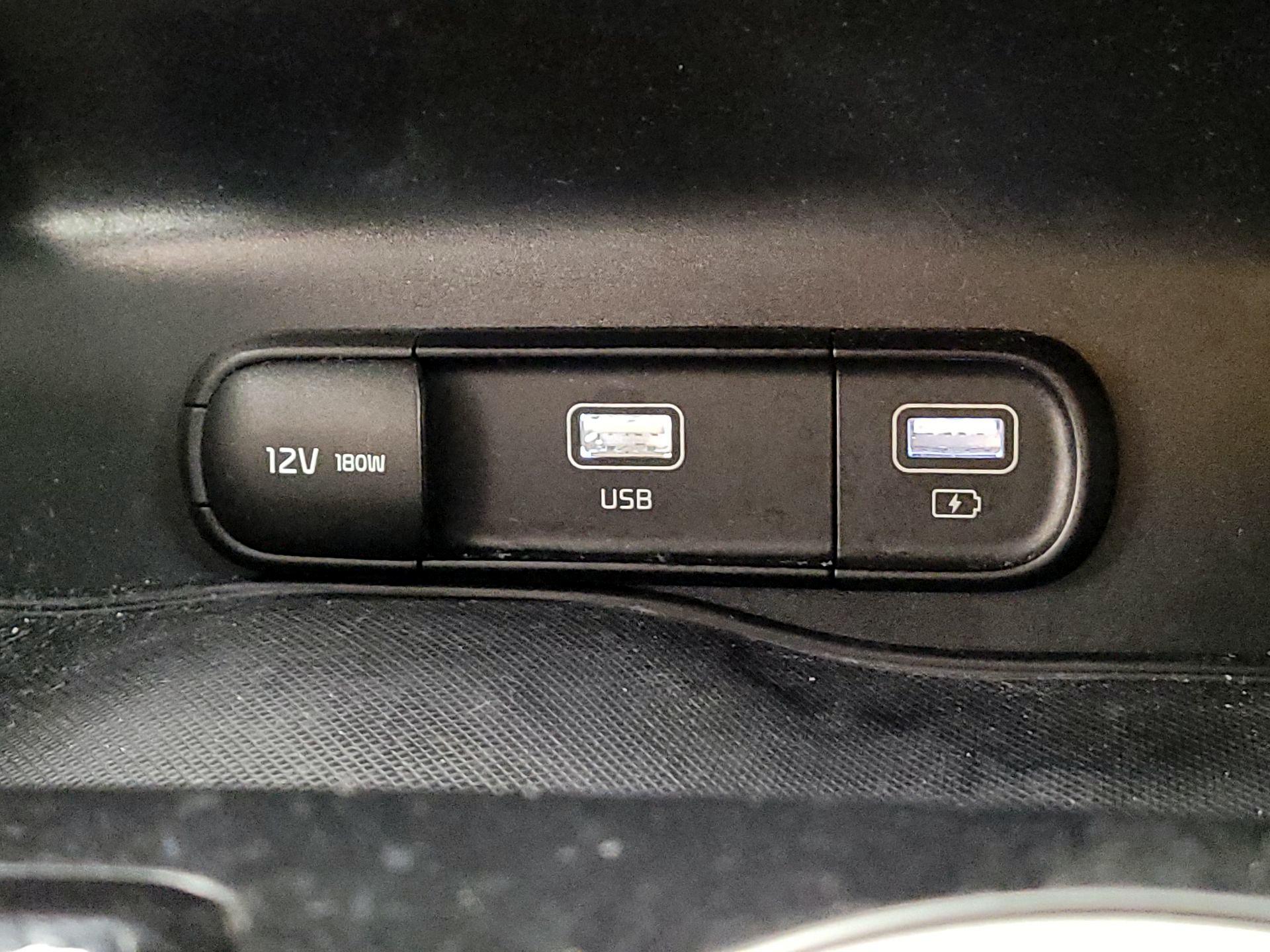 Thumbnail: 2023 Kia K5 - 18