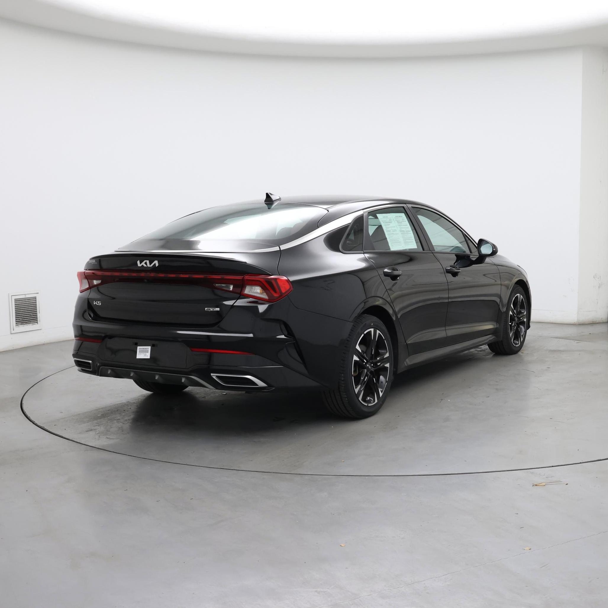 Thumbnail: 2023 Kia K5 - 8