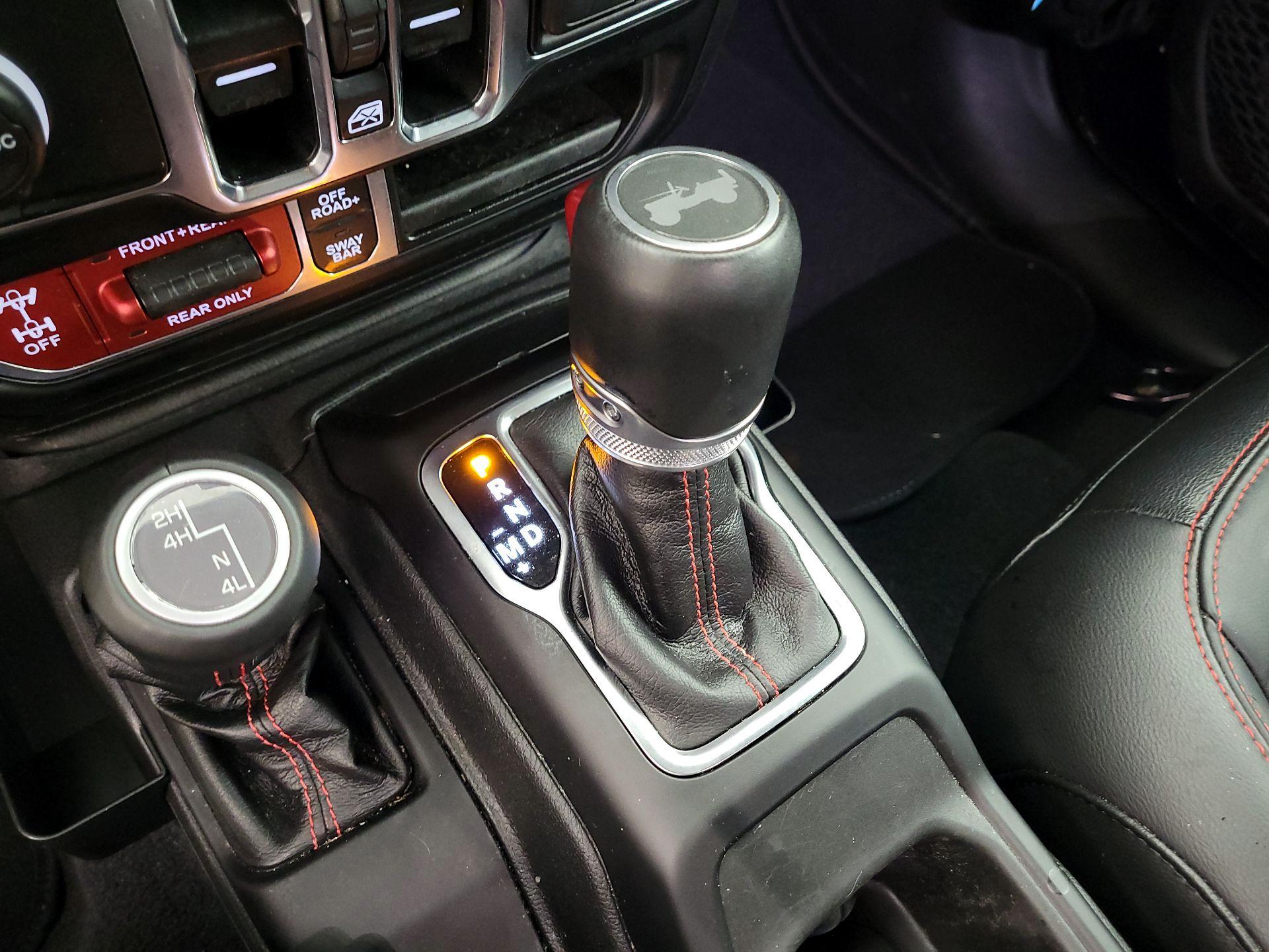 Thumbnail: 2023 Jeep Wrangler - 17