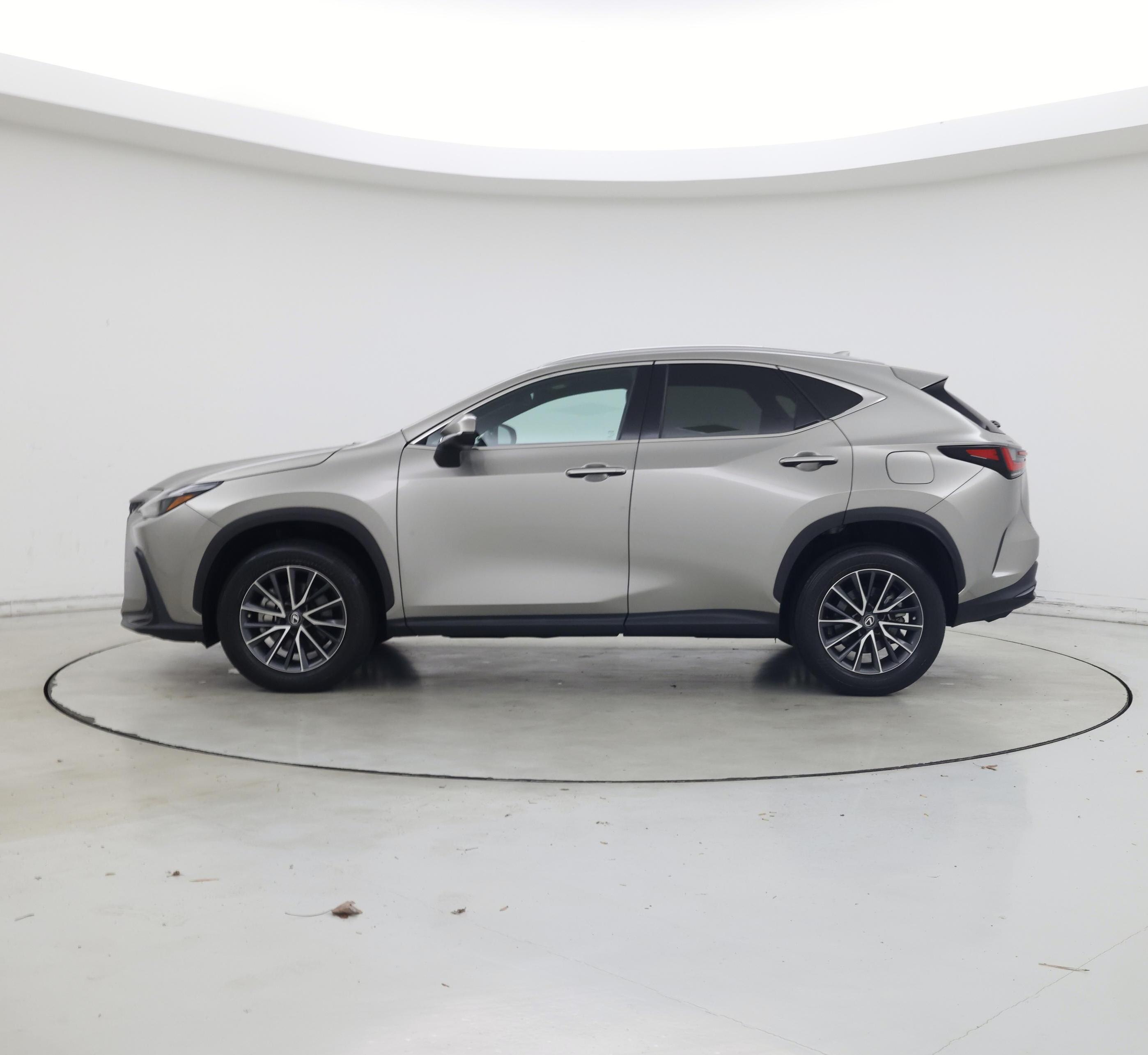 Thumbnail: 2022 Lexus NX - 3
