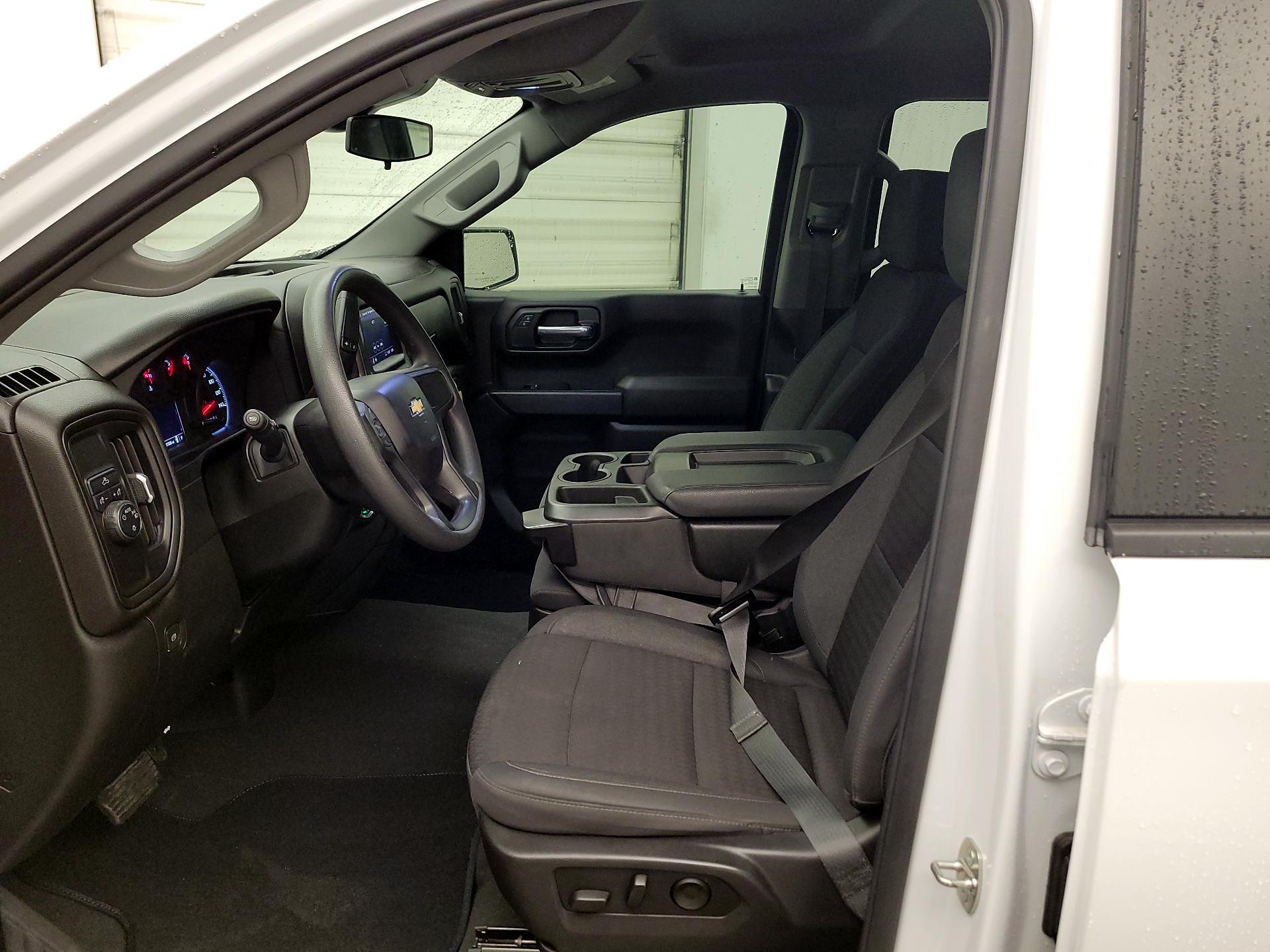 Thumbnail: 2024 Chevrolet Silverado 1500 - 11