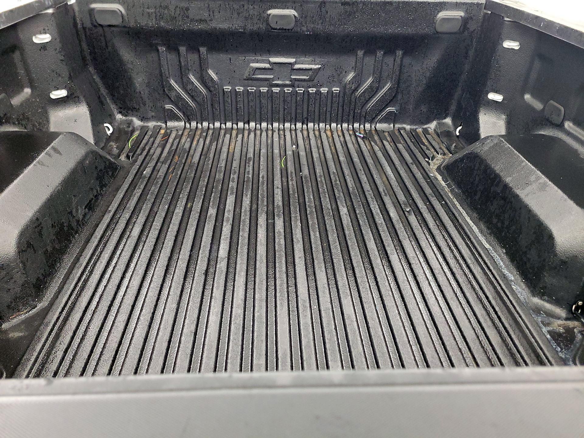 Thumbnail: 2024 Chevrolet Silverado 1500 - 16