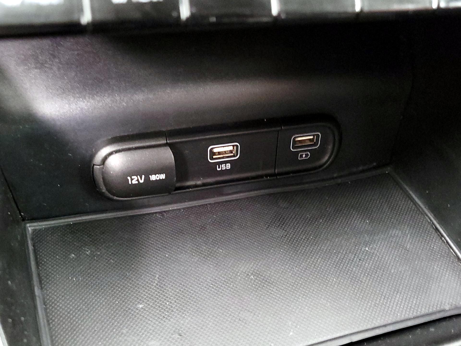 Thumbnail: 2022 Kia K5 - 19