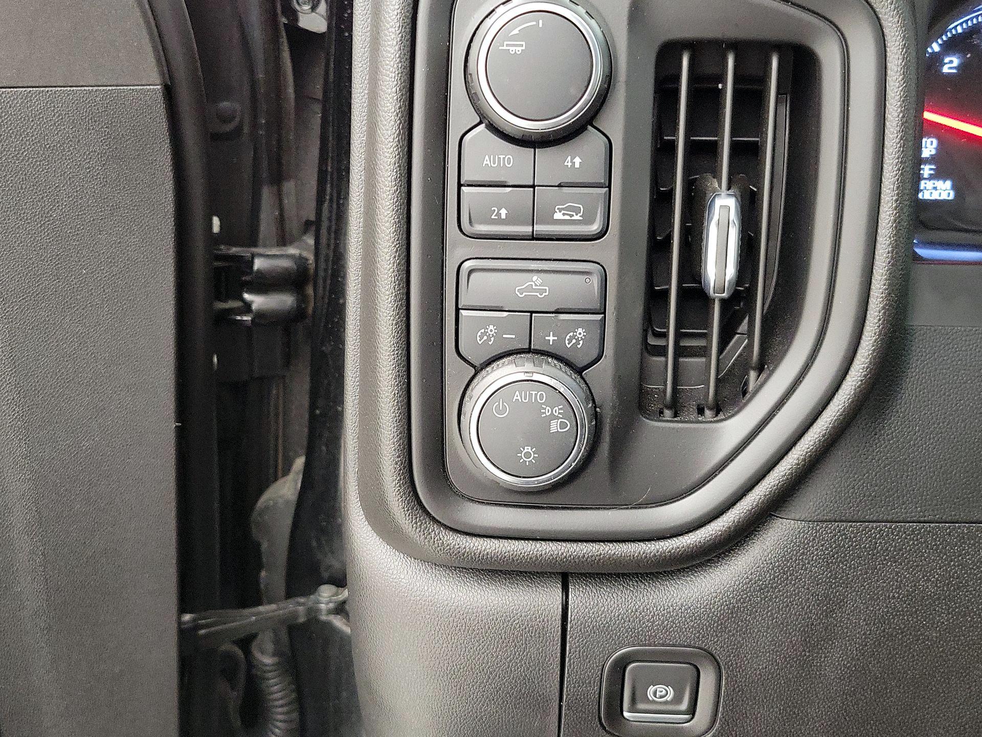 Thumbnail: 2024 Chevrolet Silverado 1500 - 13