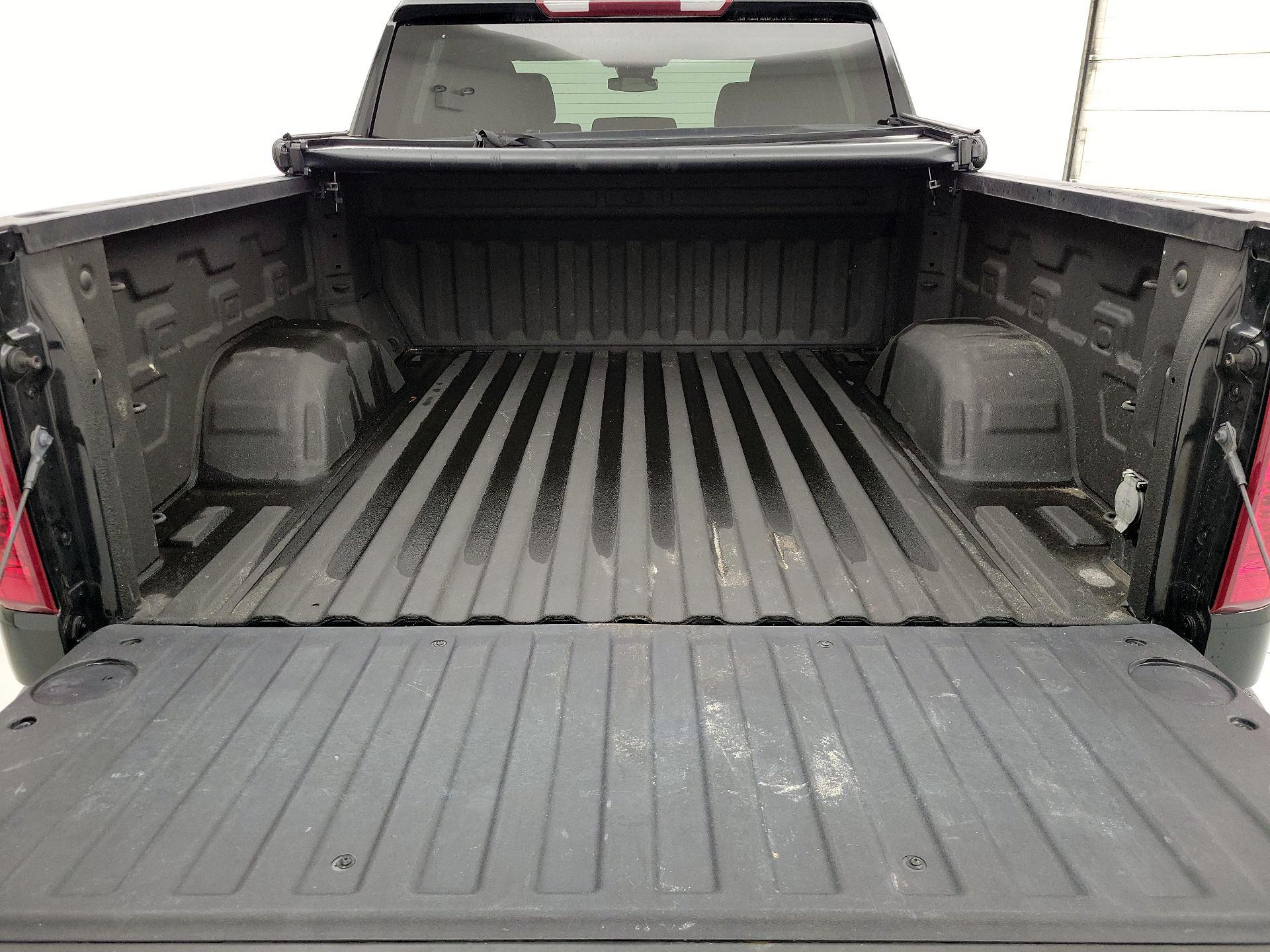 Thumbnail: 2024 Chevrolet Silverado 1500 - 20