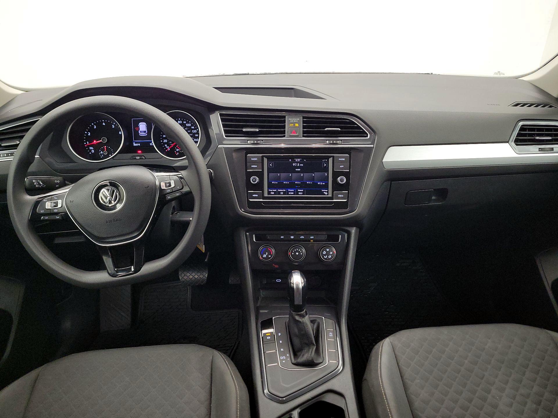 Thumbnail: 2021 Volkswagen Tiguan - 9