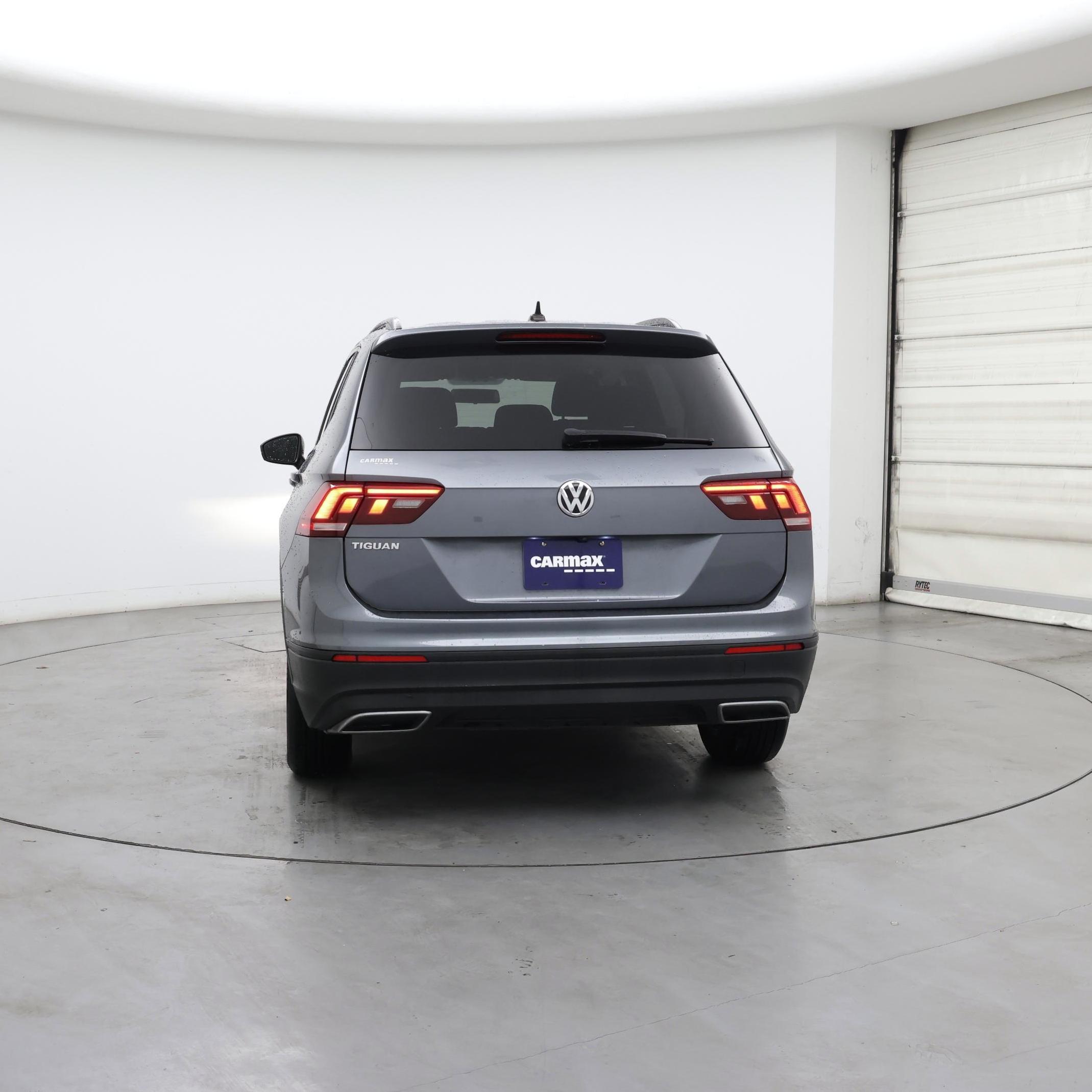 Thumbnail: 2021 Volkswagen Tiguan - 6