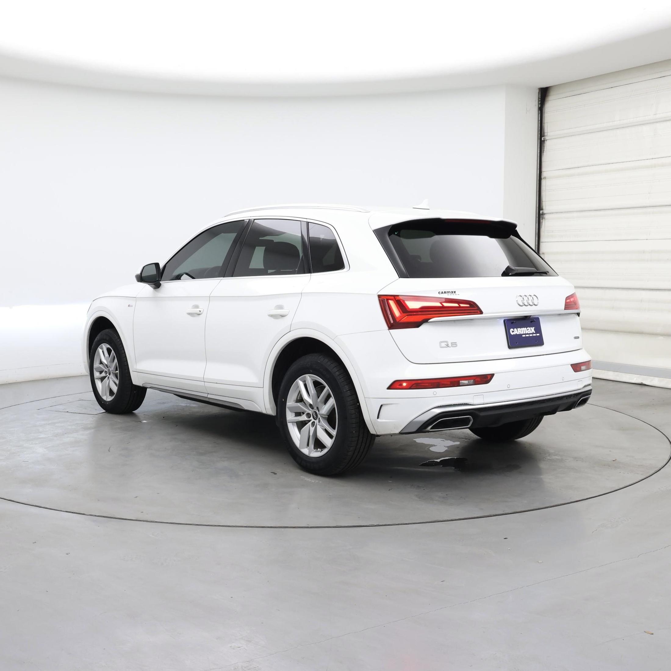 Thumbnail: 2022 Audi Q5 - 2