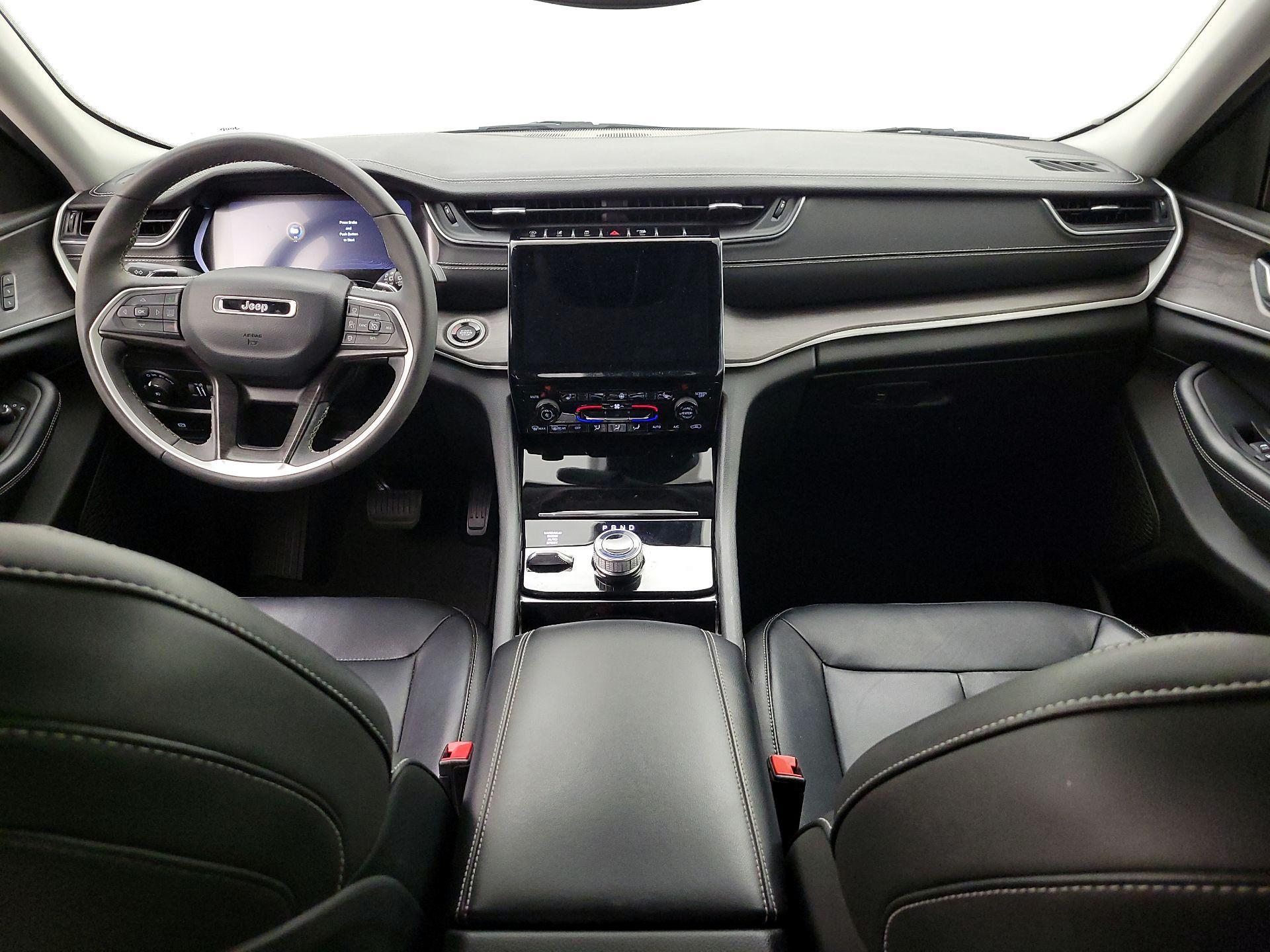 Thumbnail: 2023 Jeep Grand Cherokee - 9