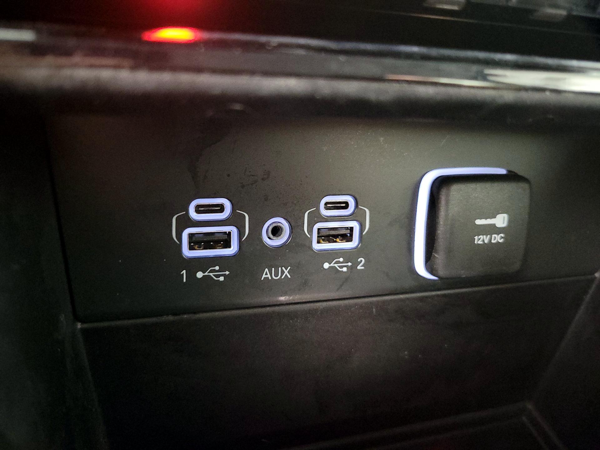 Thumbnail: 2023 Jeep Grand Cherokee - 19