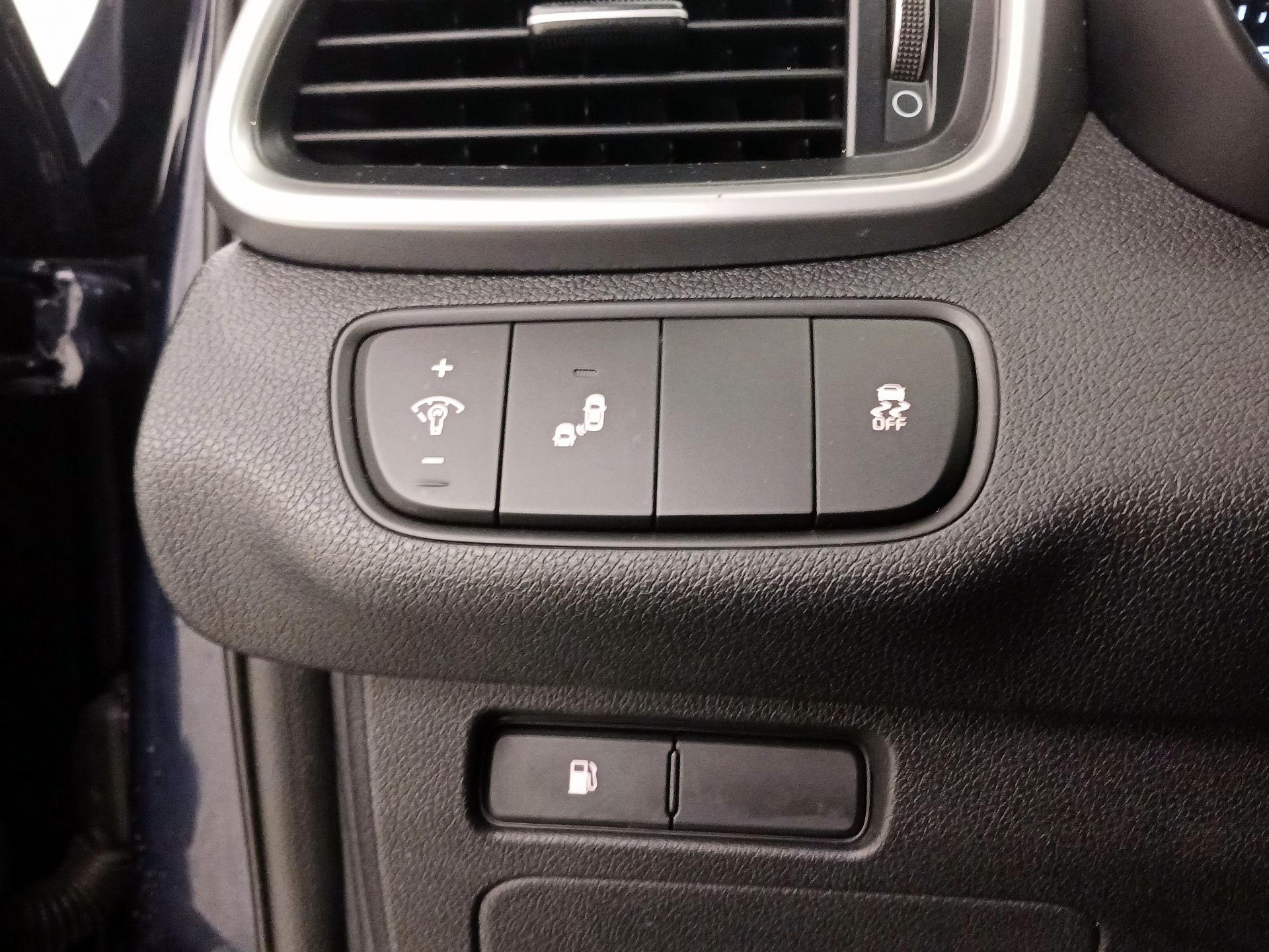 Thumbnail: 2020 Kia Sorento - 13