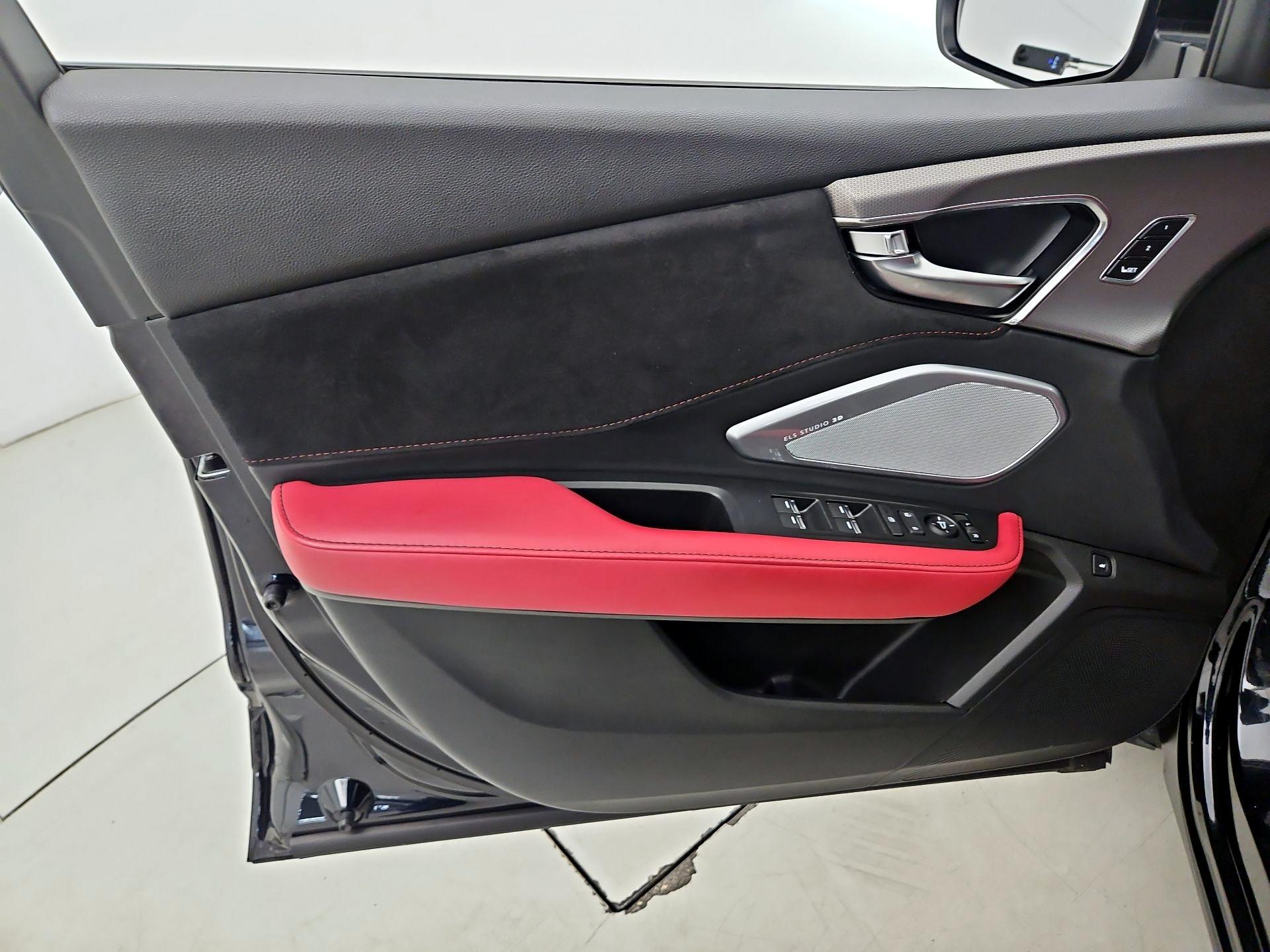 Thumbnail: 2024 Acura RDX - 12