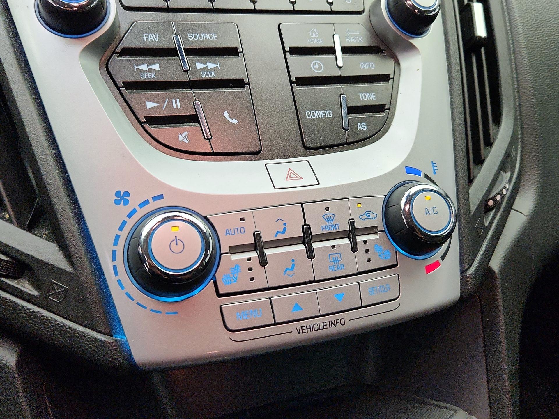 Thumbnail: 2017 Chevrolet Equinox - 15