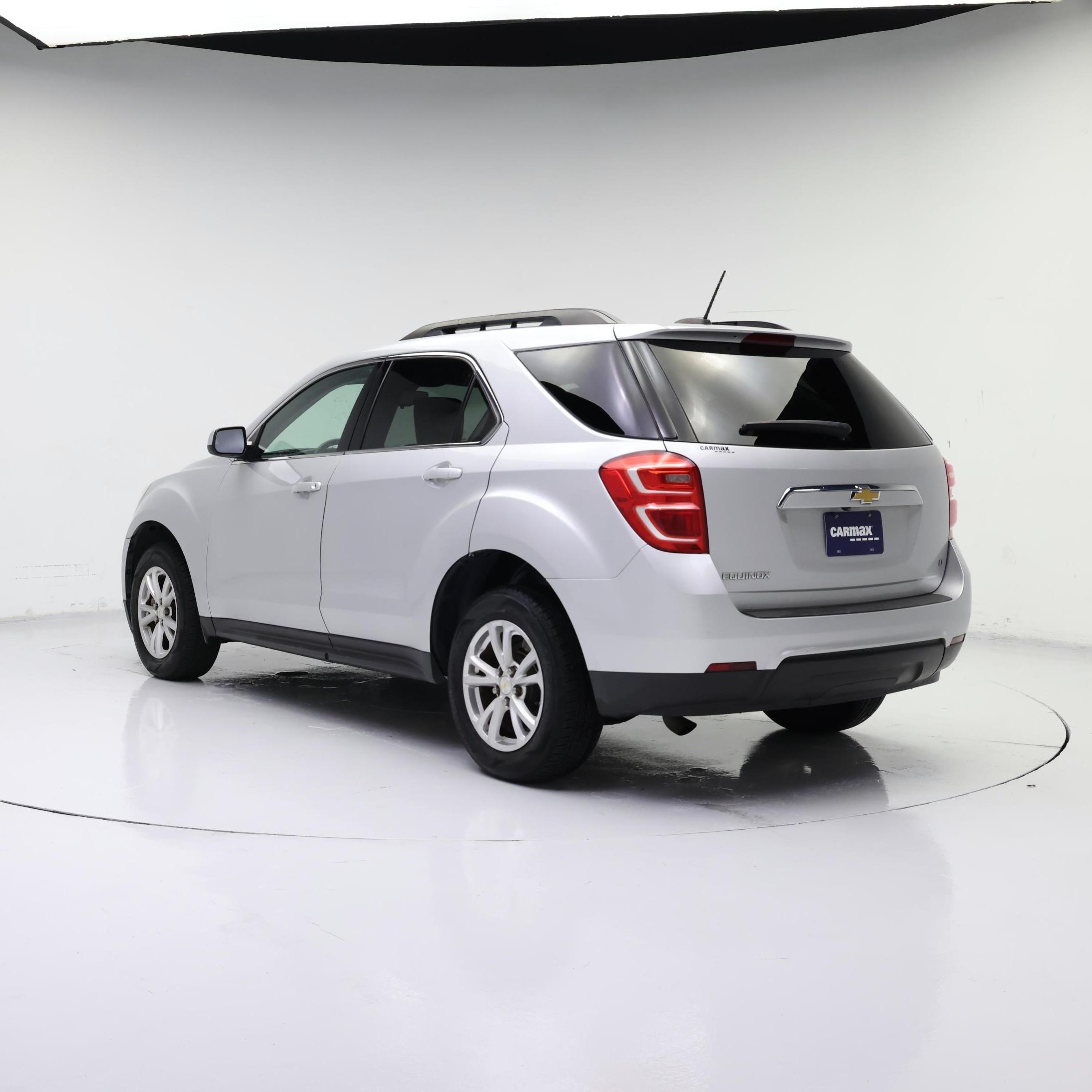 Thumbnail: 2017 Chevrolet Equinox - 2