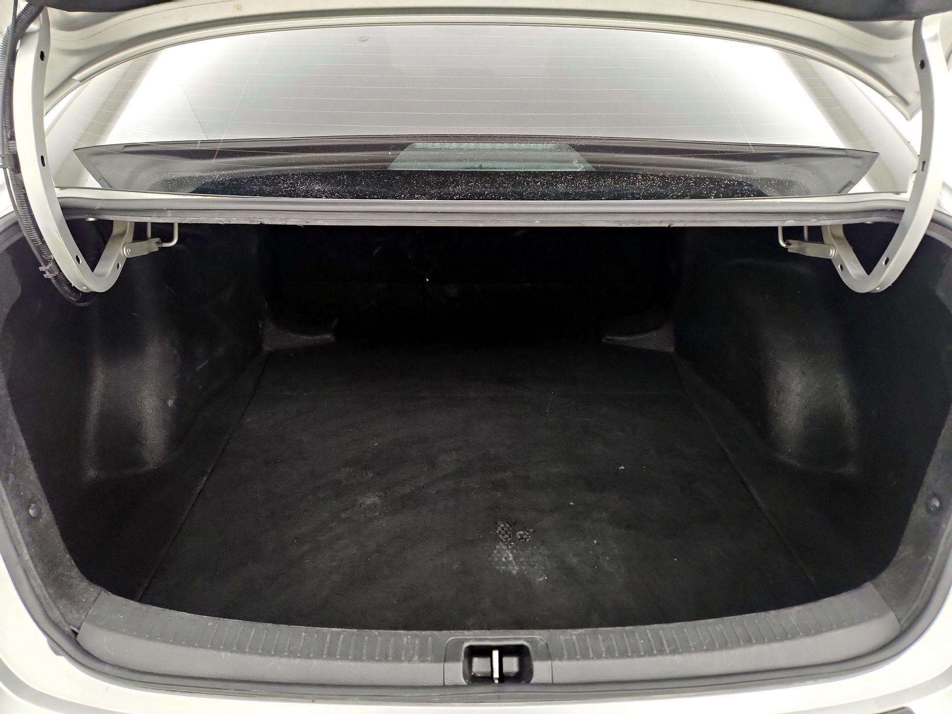 Thumbnail: 2025 Toyota Corolla - 20