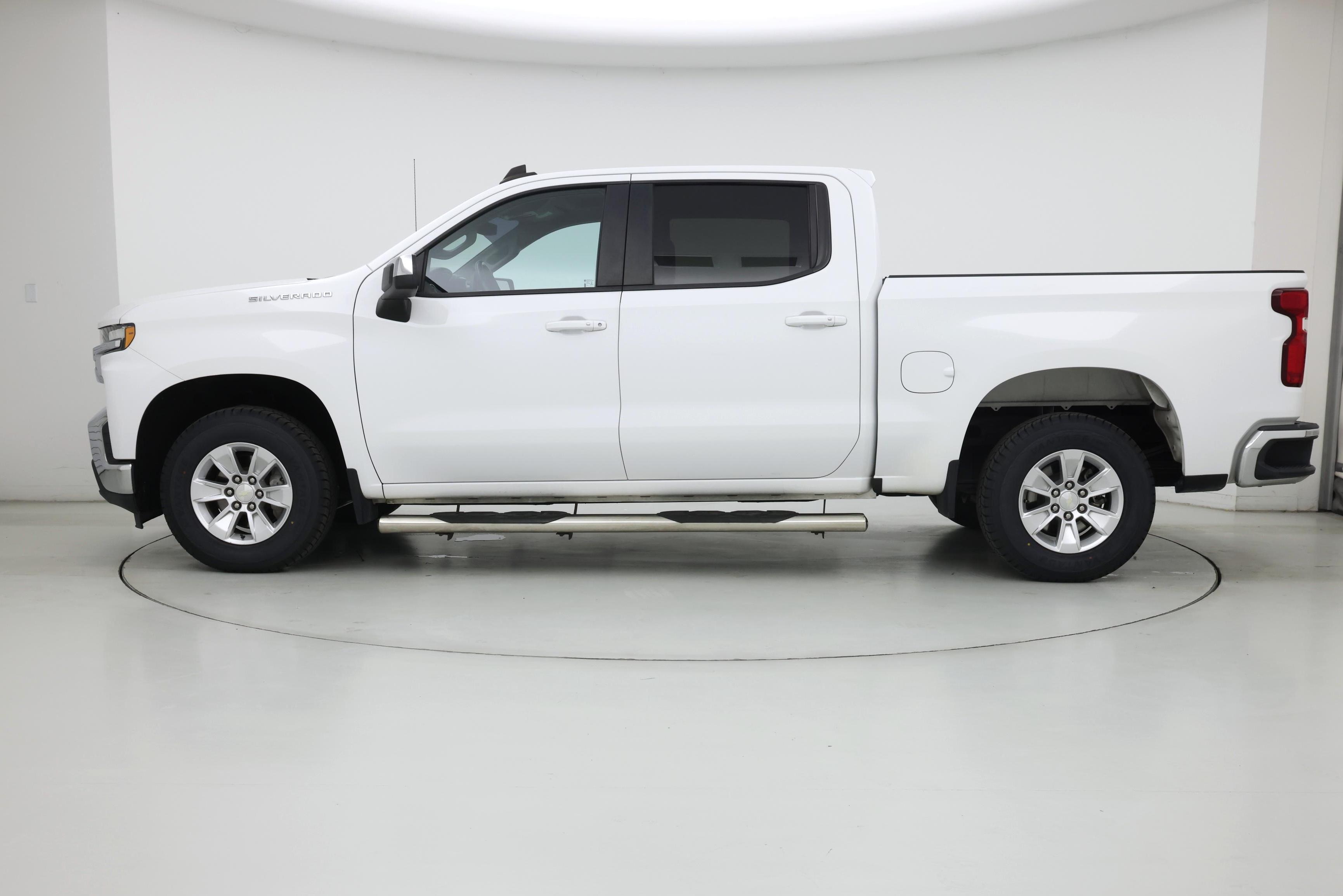 Thumbnail: 2019 Chevrolet Silverado 1500 - 3