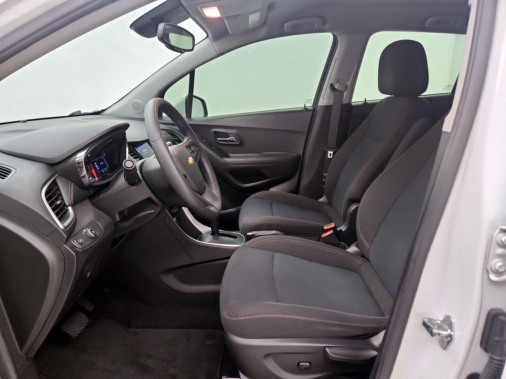 Thumbnail: 2020 Chevrolet Trax - 11