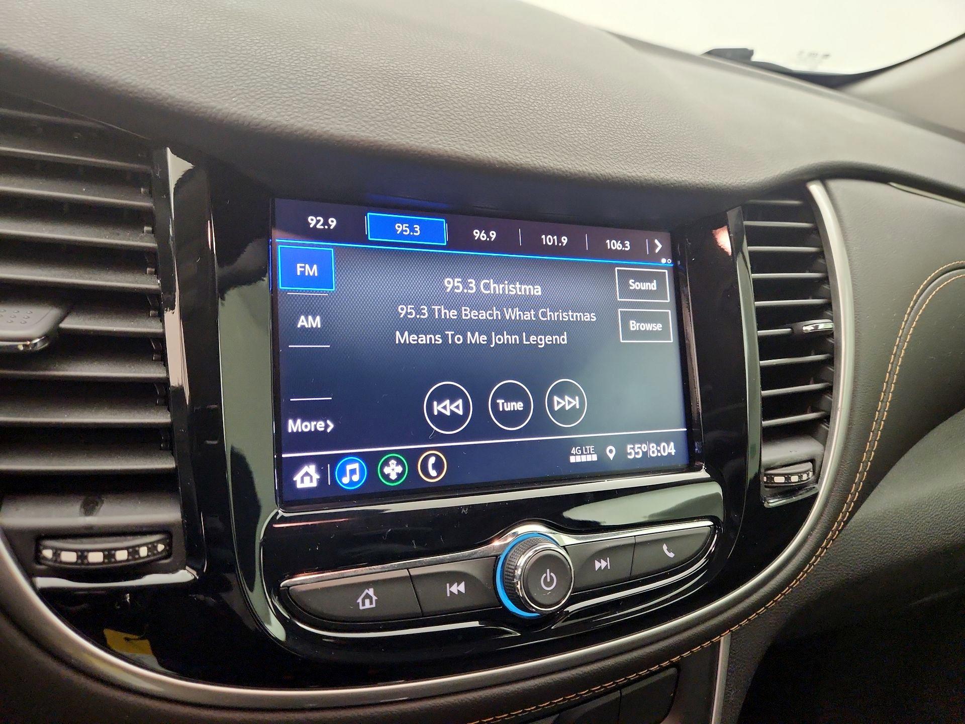 Thumbnail: 2020 Chevrolet Trax - 15