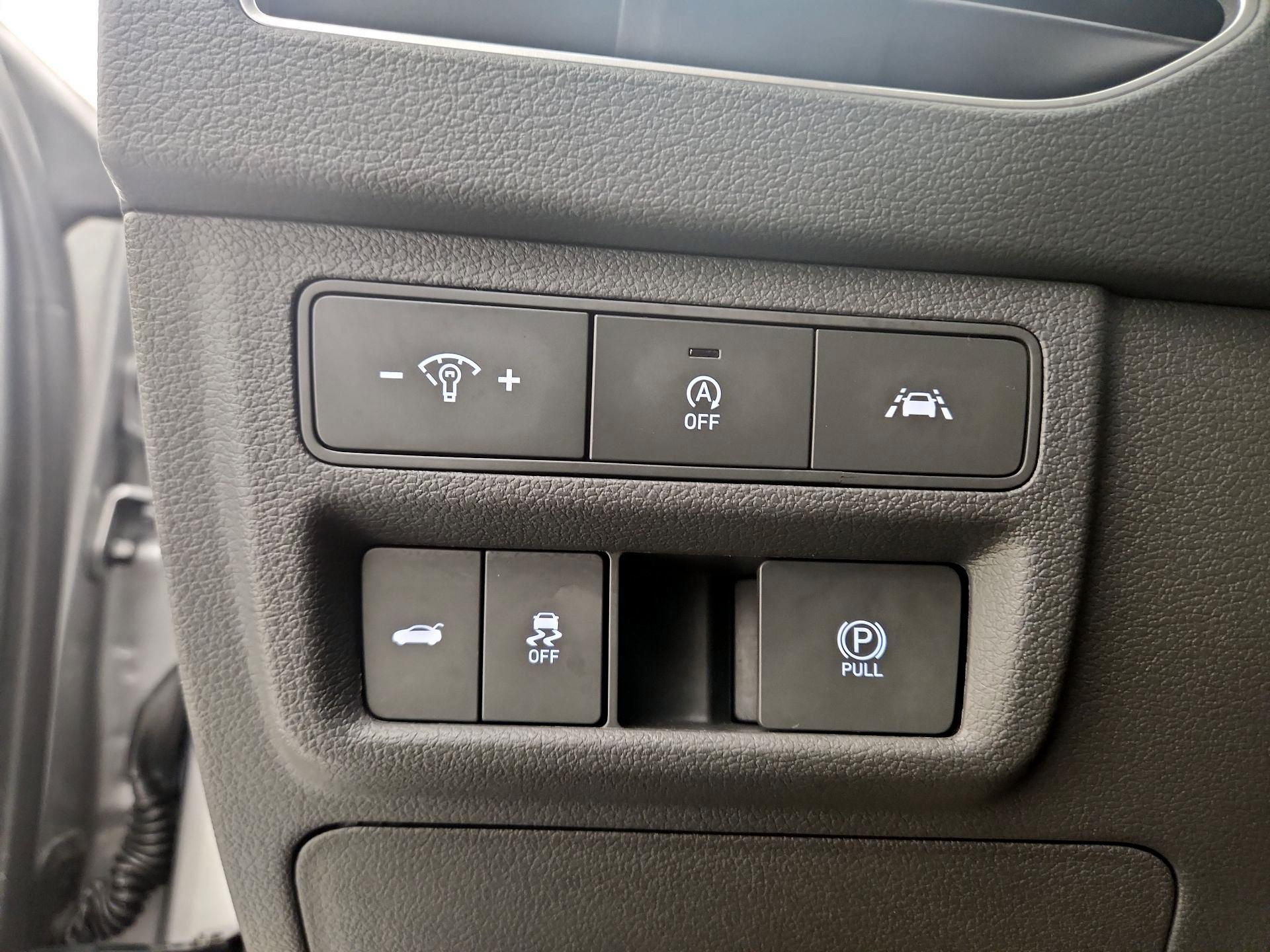 Thumbnail: 2022 Hyundai Sonata - 13