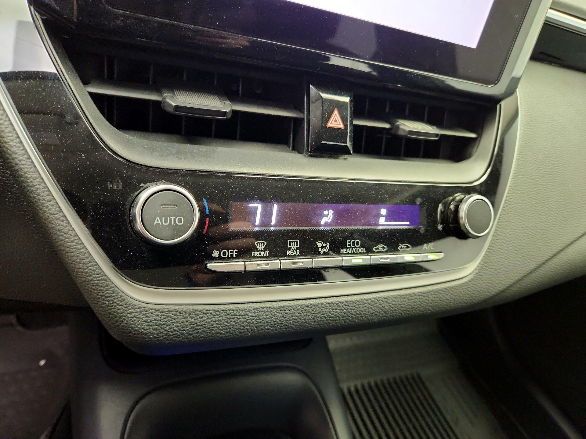 Thumbnail: 2023 Toyota Corolla - 17