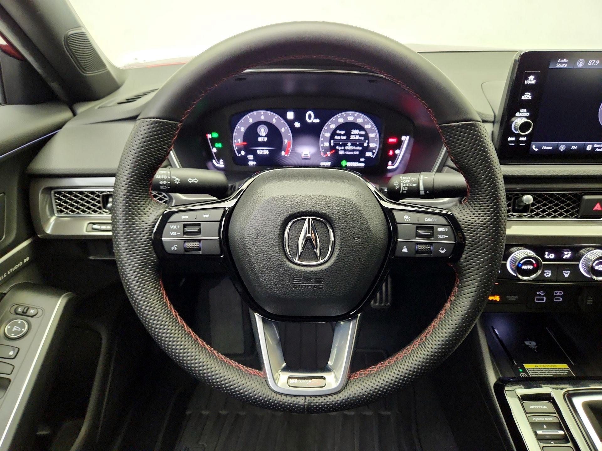 Thumbnail: 2024 Acura Integra - 10