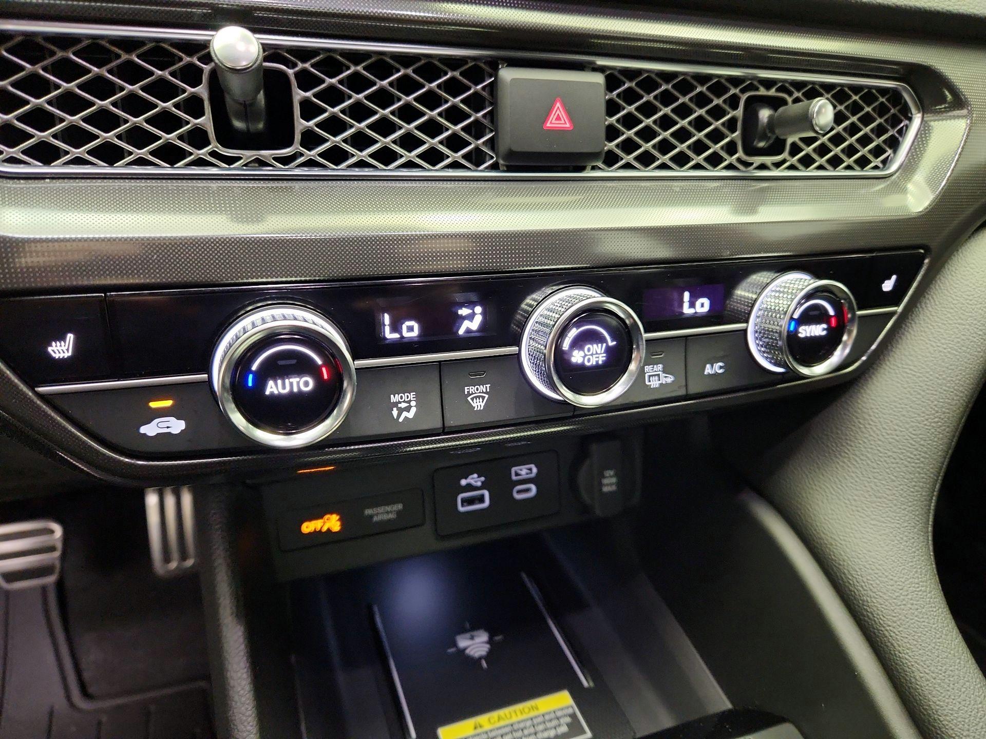 Thumbnail: 2024 Acura Integra - 17