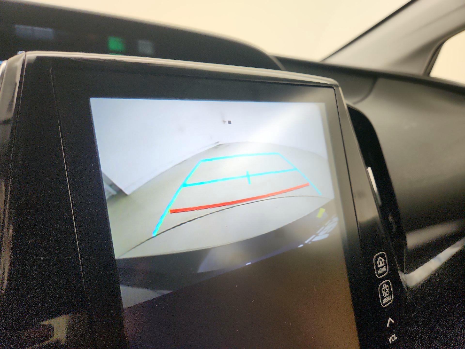 Thumbnail: 2022 Toyota Prius Prime - 15